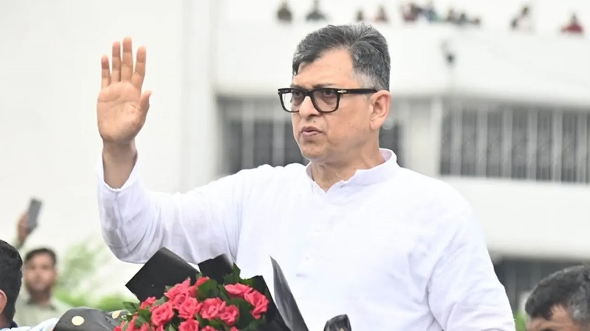 বিসিএস ক্যাডার থেকে রাজপথ, সেই সালাহউদ্দিন আহমদ এখন স্বরাষ্ট্রমন্ত্রী