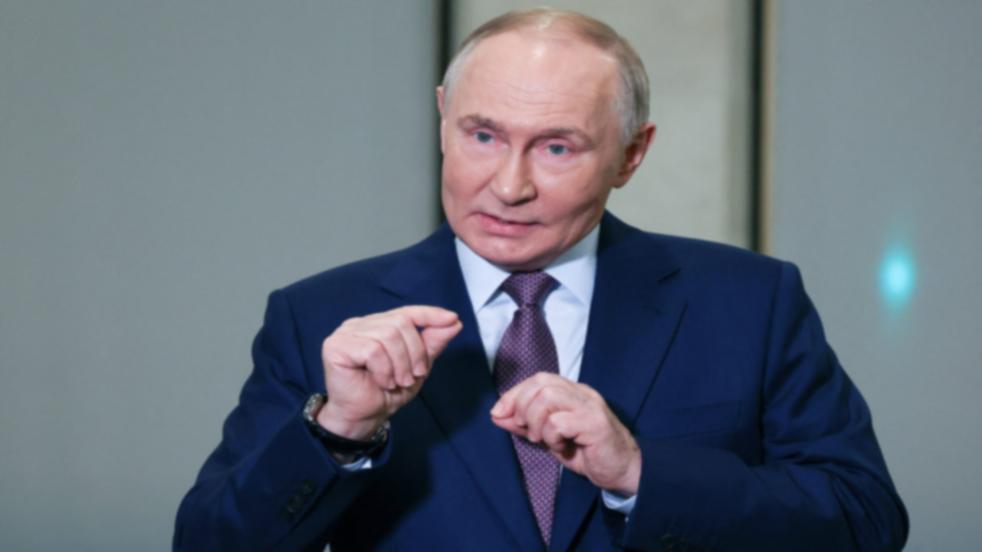 রাশিয়ায় টমাহক ক্ষেপণাস্ত্র হামলা হলে তার পরিণতি হবে ভয়াবহ, হুঁশিয়ারি পুতিনের