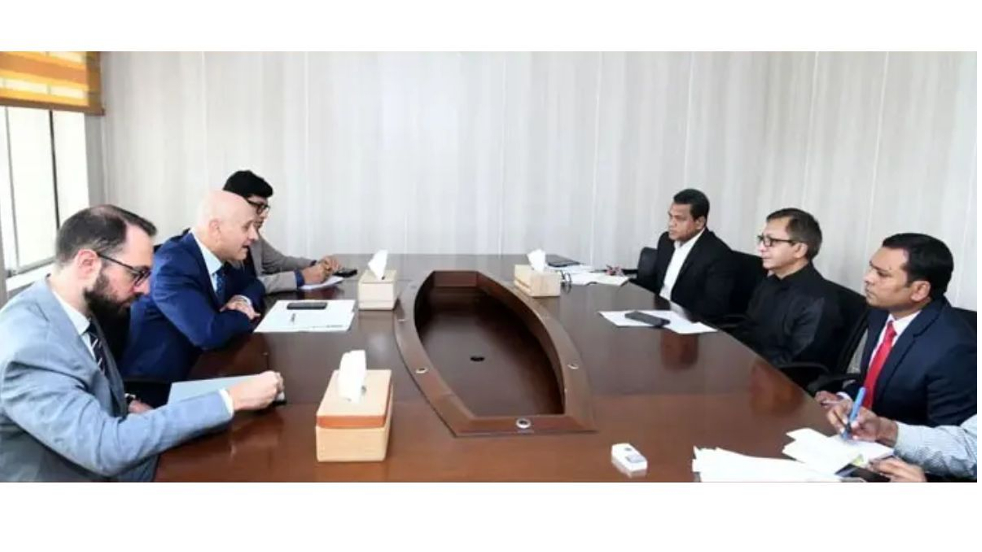 বাংলাদেশ-ইতালি বাণিজ্যিক ও বিনিয়োগ সম্পর্ক সুদৃঢ় করতে আলোচনা