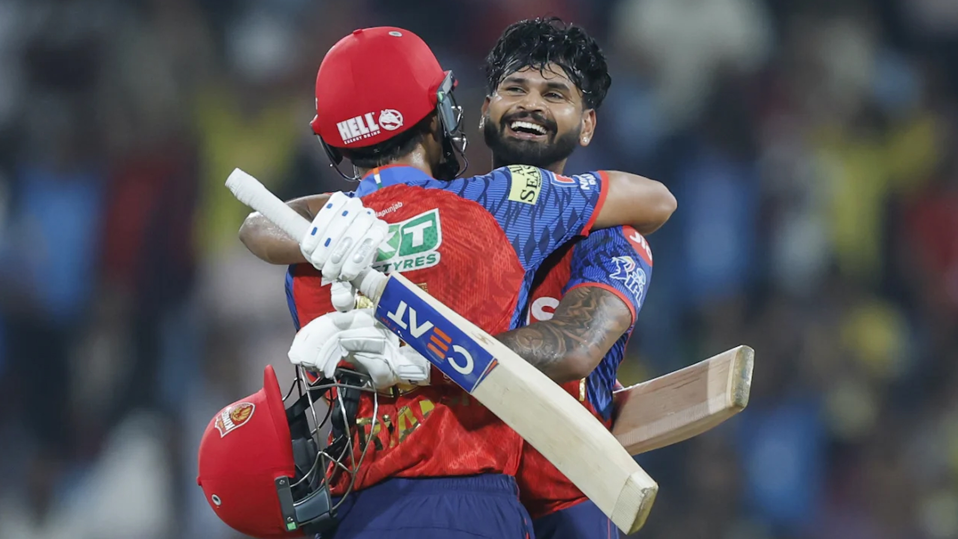শ্রেয়াসের সেঞ্চুরিতে লখনৌকে হারিয়ে প্লে-অফের আশা বাঁচিয়ে রাখল পাঞ্জাব