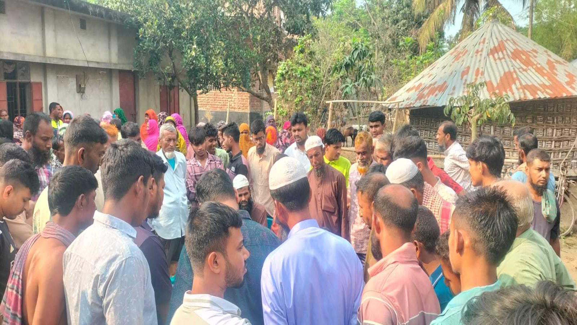 মহেশপুরে বিদ্যুৎস্পৃষ্টে দুই কৃষকের মৃত্যু