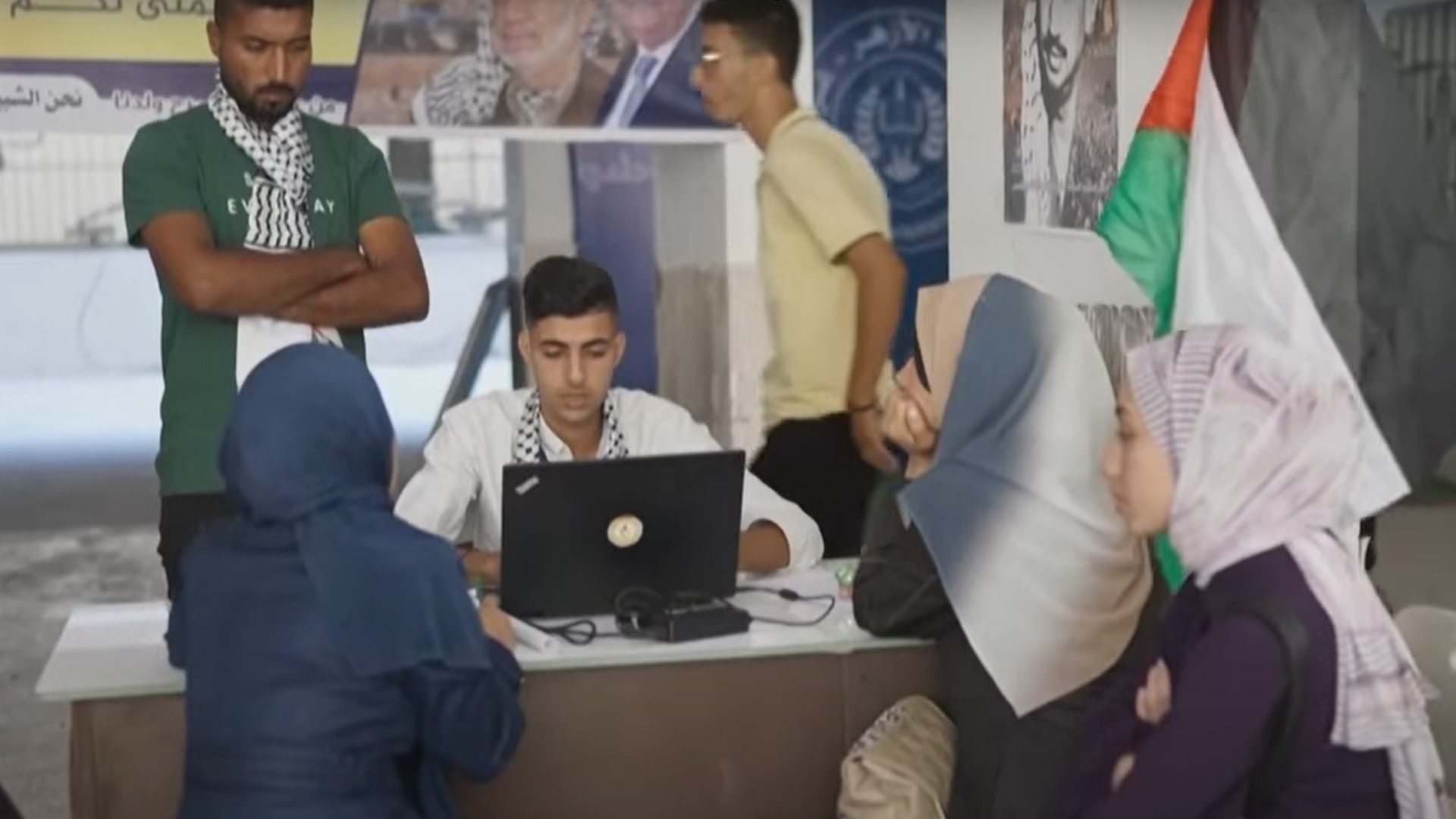 দুই বছর পর প্রাণ ফিরে পেয়েছে গাজার আল–আজহার বিশ্ববিদ্যালয়