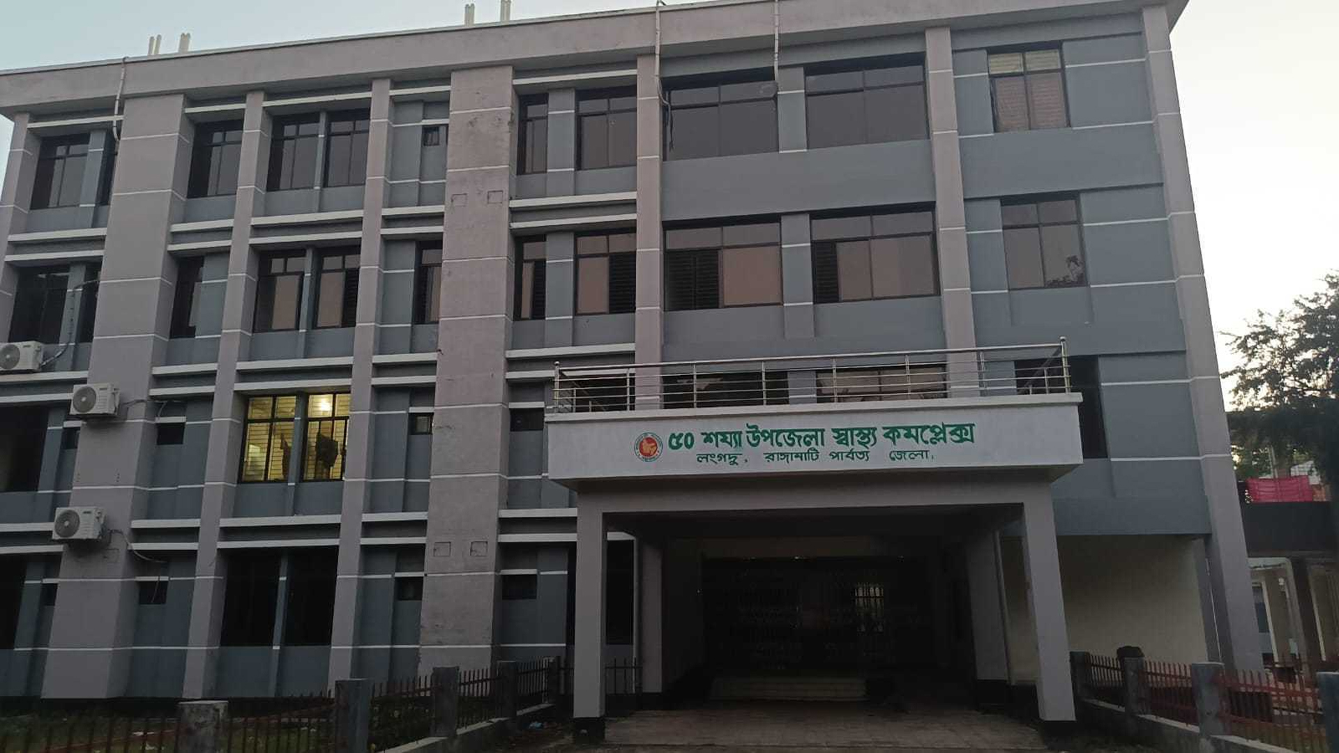 নির্দয় অ্যাম্বুলেন্স চালক, সন্তানের মৃত্যুতে অসহায় বাবার আর্তনাদ