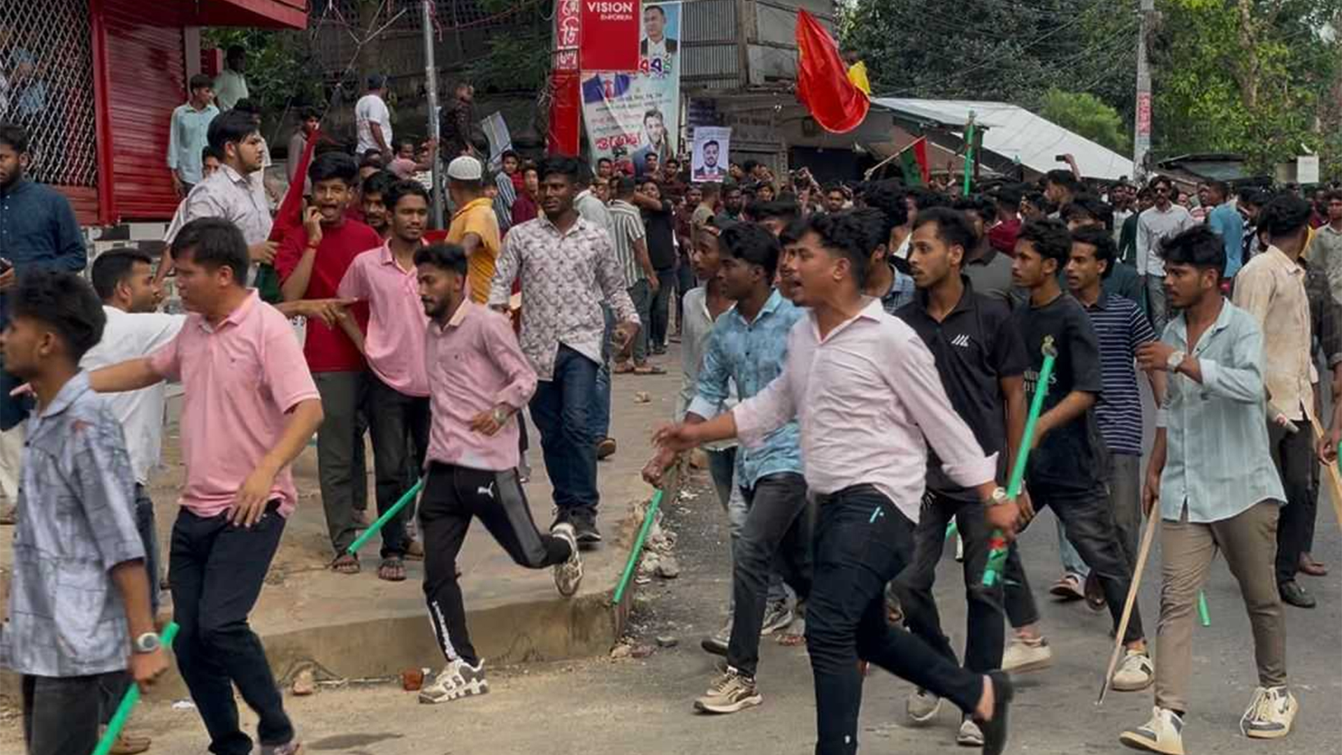 রাঙ্গামাটিতে ছাত্রদলের কমিটি নিয়ে দুগ্রুপের ধাওয়া-পাল্টা ধাওয়া, ১৪৪ ধারা জারি