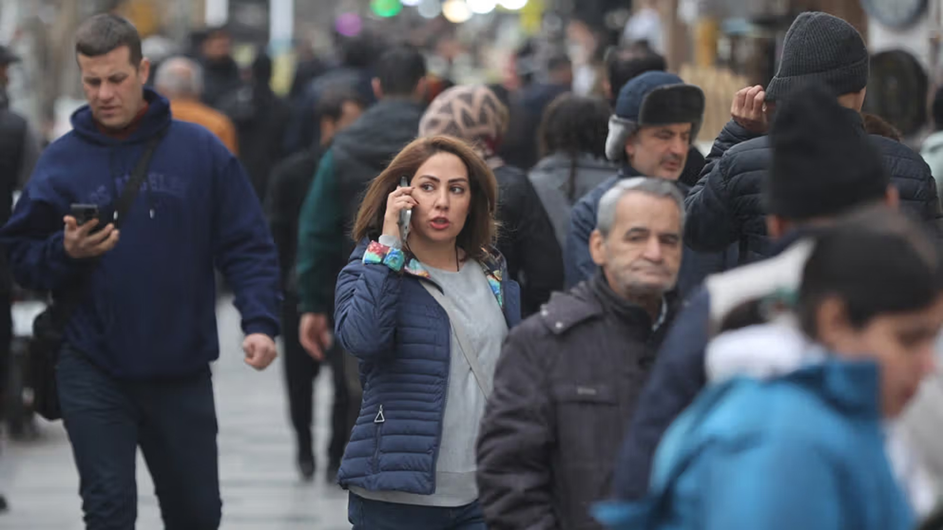 আরও দুই মাস ইন্টারনেট বন্ধ রাখার পরিকল্পনা ইরানের!