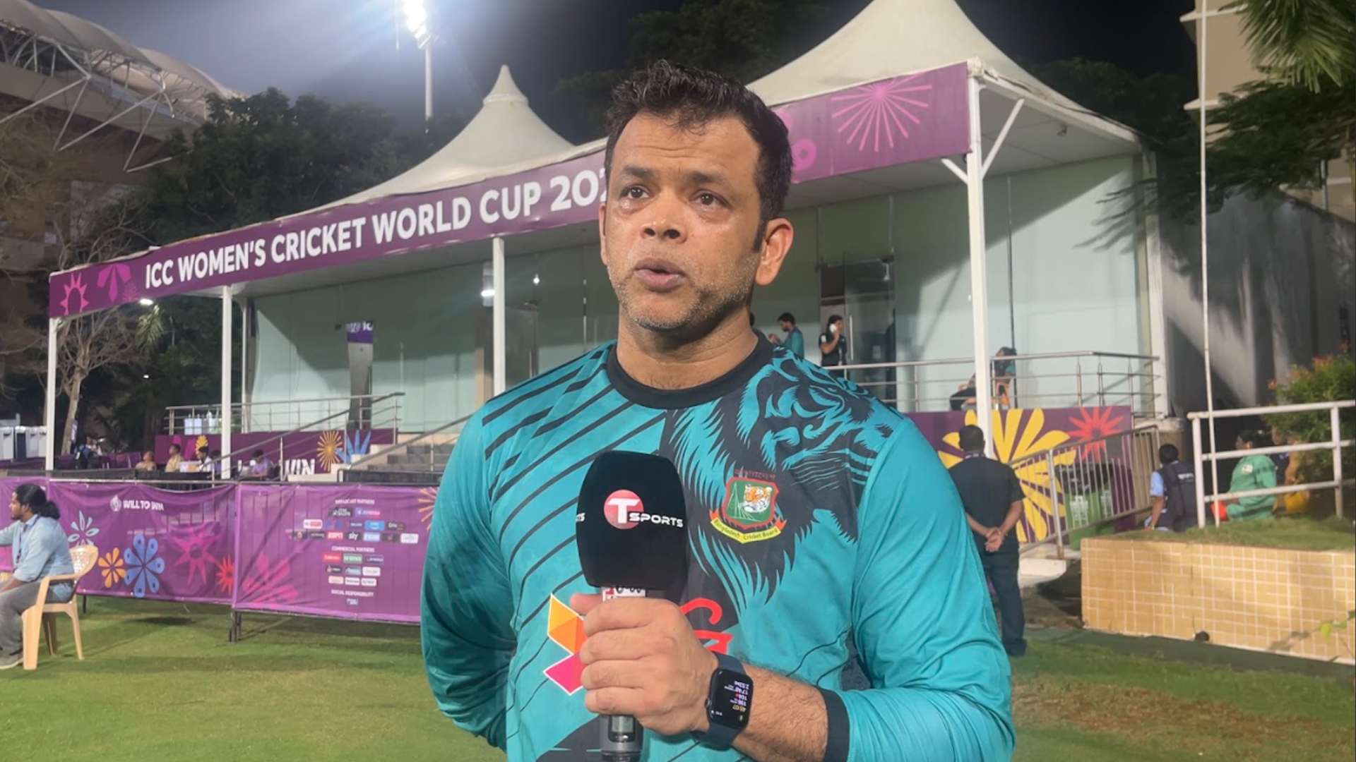 বিশ্বকাপে সিনিয়রদের না রাখার জবাব ম্যানেজমেন্টের কাছে চাইবেন রাজ্জাক