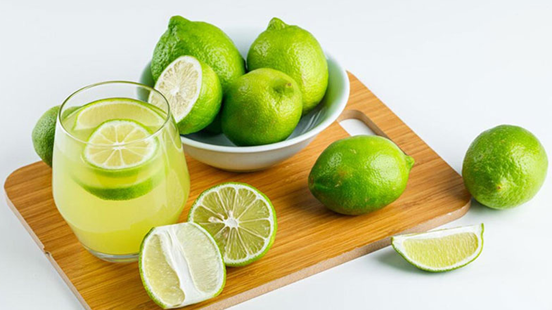 লেবু শরবতের স্বাদ বাড়াবে যে ২ উপাদান!