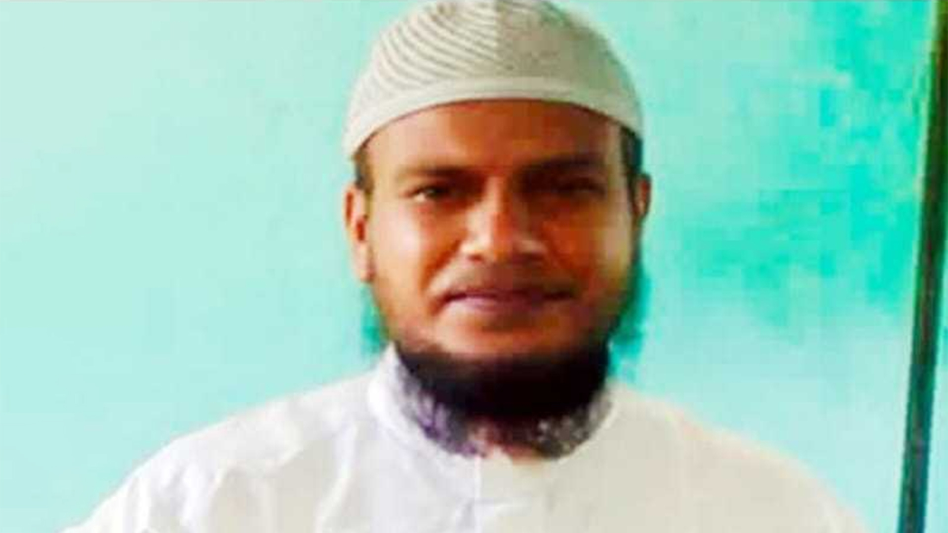 লোহাগাড়ায় মাদ্রাসা সুপারকে পিটিয়ে হত্যা