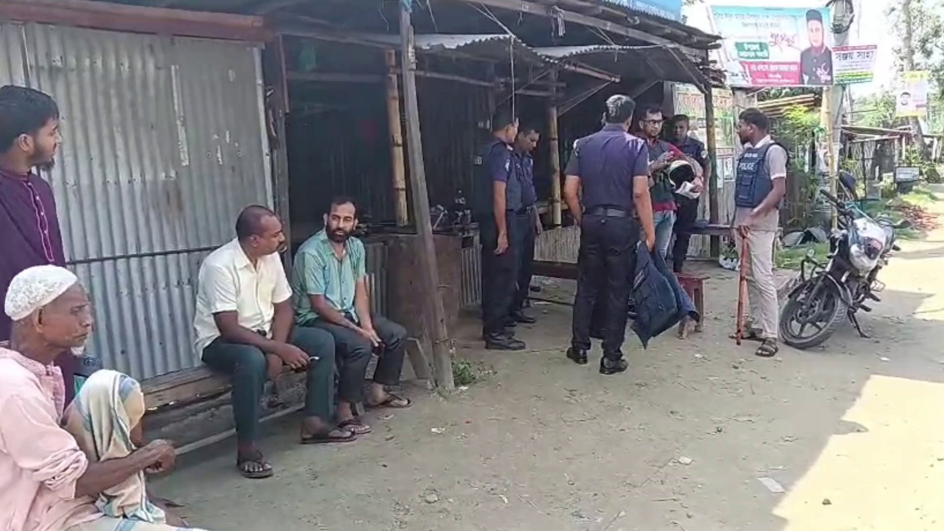 ফেসবুকে ভিডিও ছড়িয়ে দেয়া নিয়ে ভাঙ্গায় ফের দুই পক্ষের সংঘর্ষ, আহত ৩০