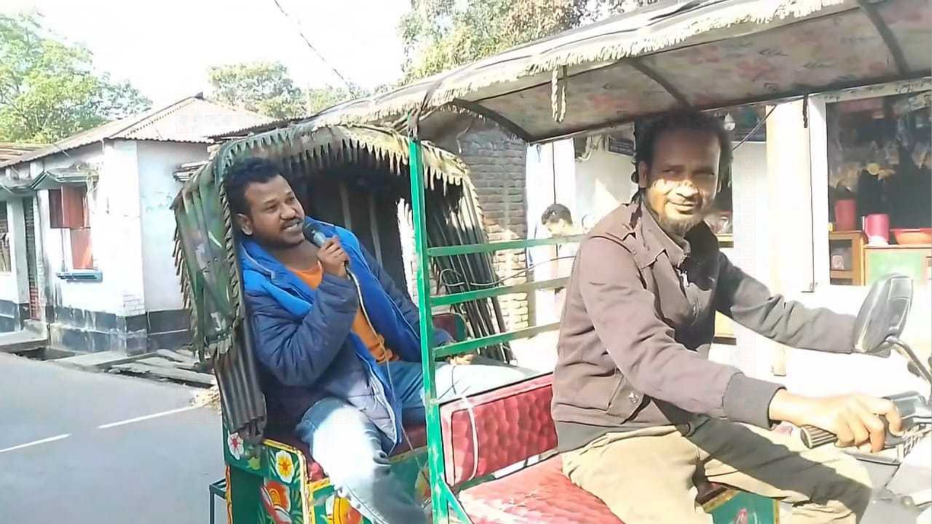 এলাকায় মাইকিং করে মাদক ছাড়ার ঘোষণা যুবকের