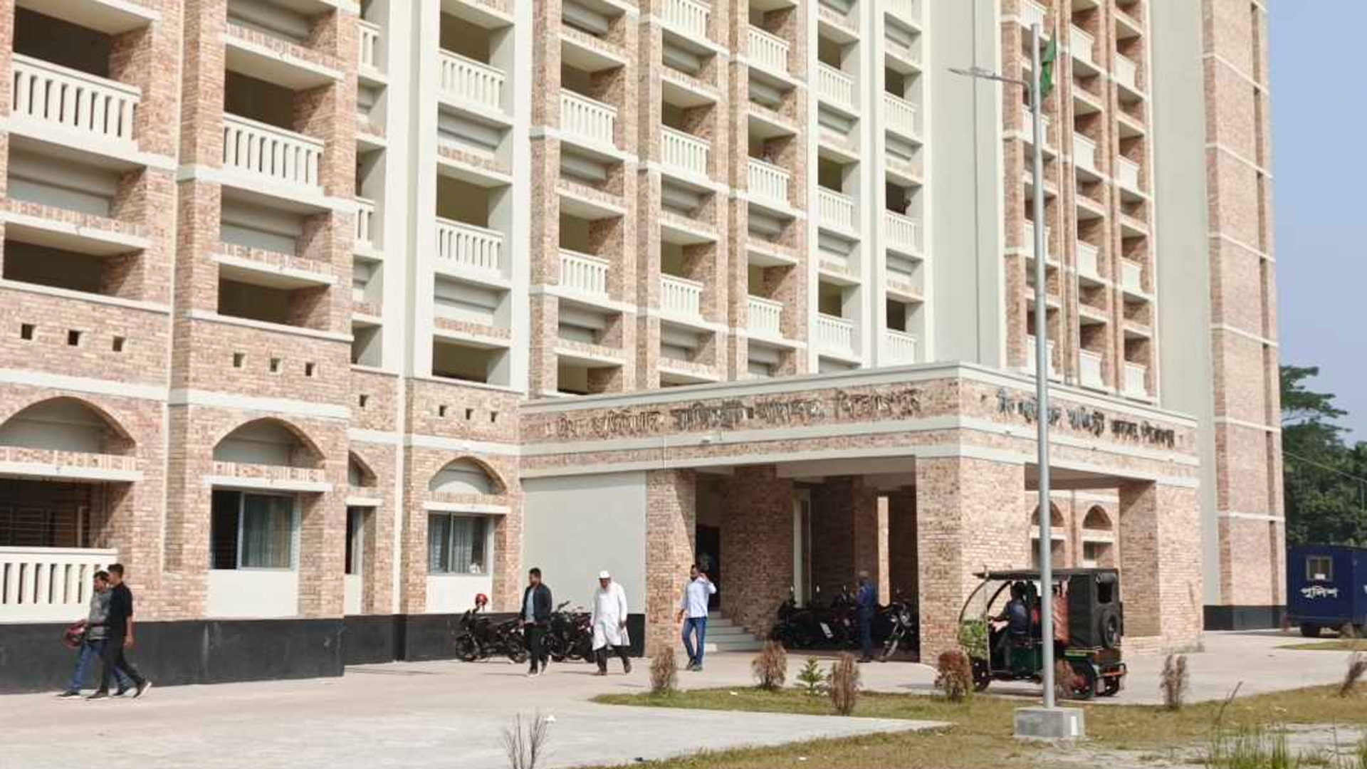 পিরোজপুরে কিশোরীকে ধর্ষণ মামলায় তিনজনের যাবজ্জীবন