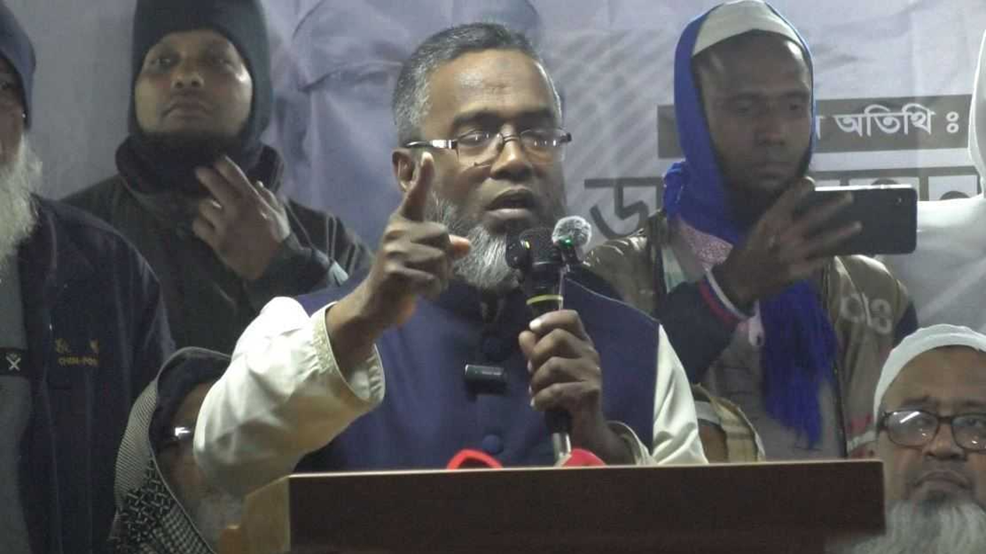 নির্বাচনী প্রচারণায় স্কুলশিক্ষক, জামায়াত নেতা শামীমের বিরুদ্ধে ব্যবস্থা নিতে সুপারিশ