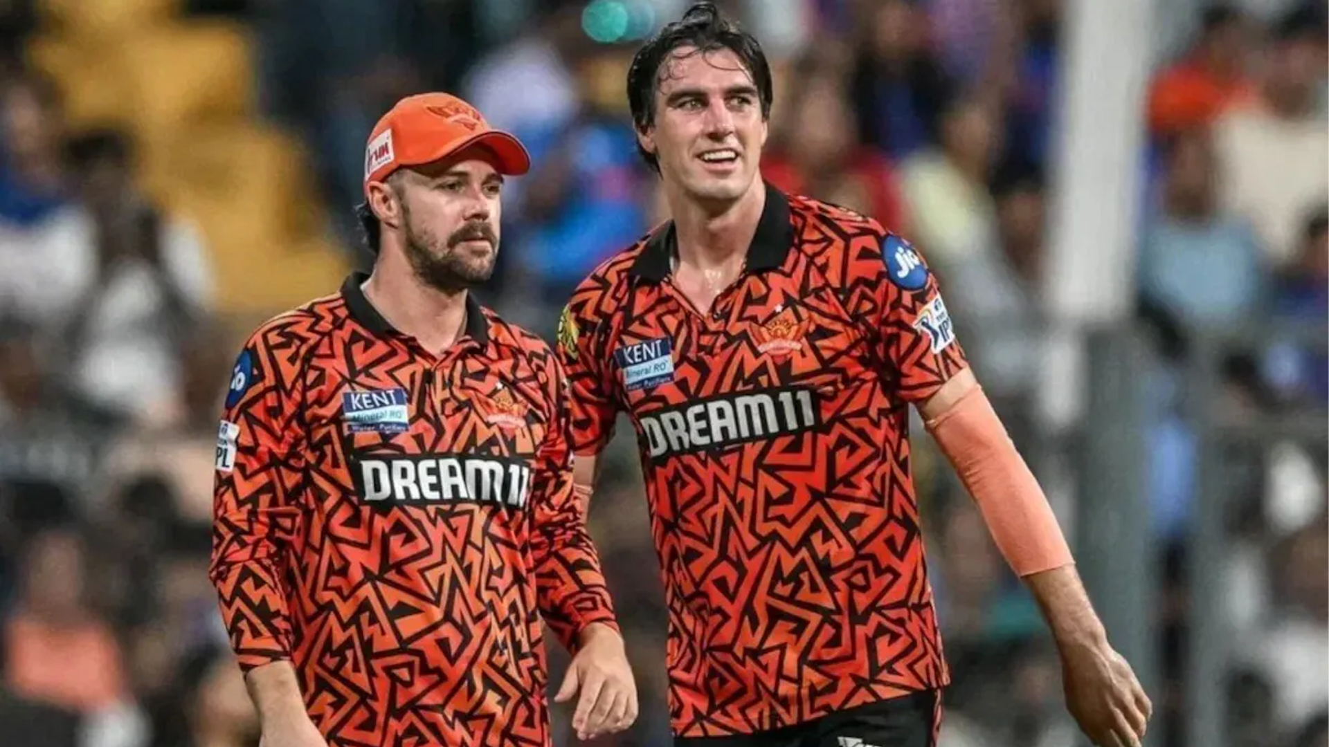 জাতীয় দলের জন্য ফ্র্যাঞ্চাইজির মোটা অঙ্কের প্রস্তাবেও না কামিন্স ও হেডের