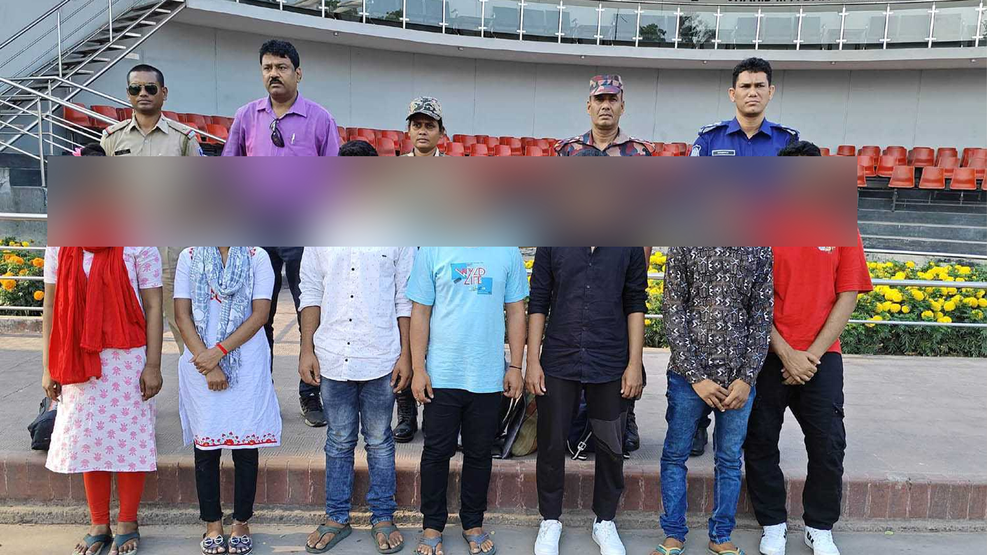 ভারতে পাচারের শিকার ৭ বাংলাদেশিকে হস্তান্তর