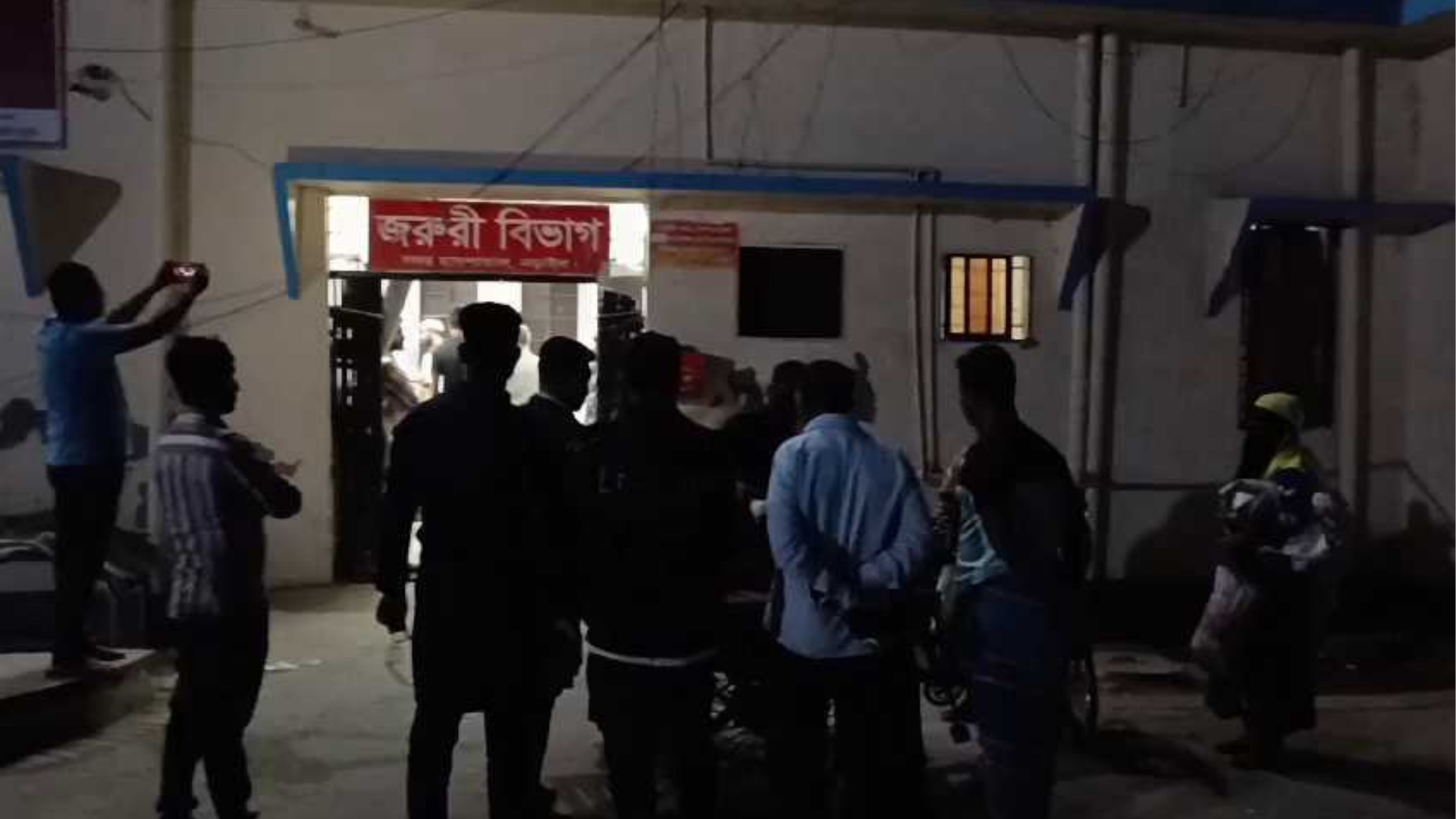 ঈদের দিন মাংস ভাগাভাগি নিয়ে সংঘর্ষে গোলাগুলি, আহত ২৫