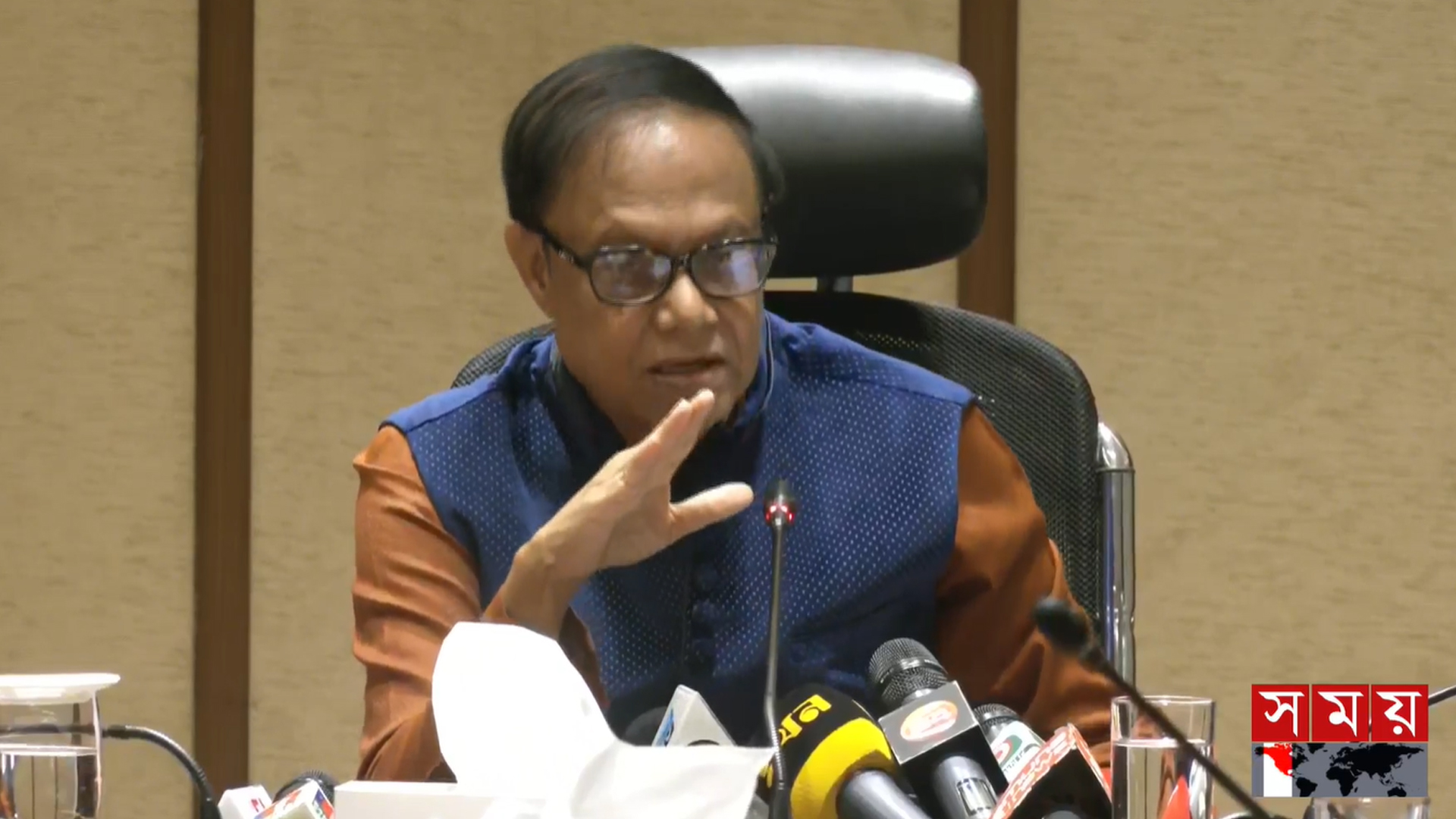 Bangladesh Bank governor unveils plan for Tk 40,000cr fund to tackle financial crises