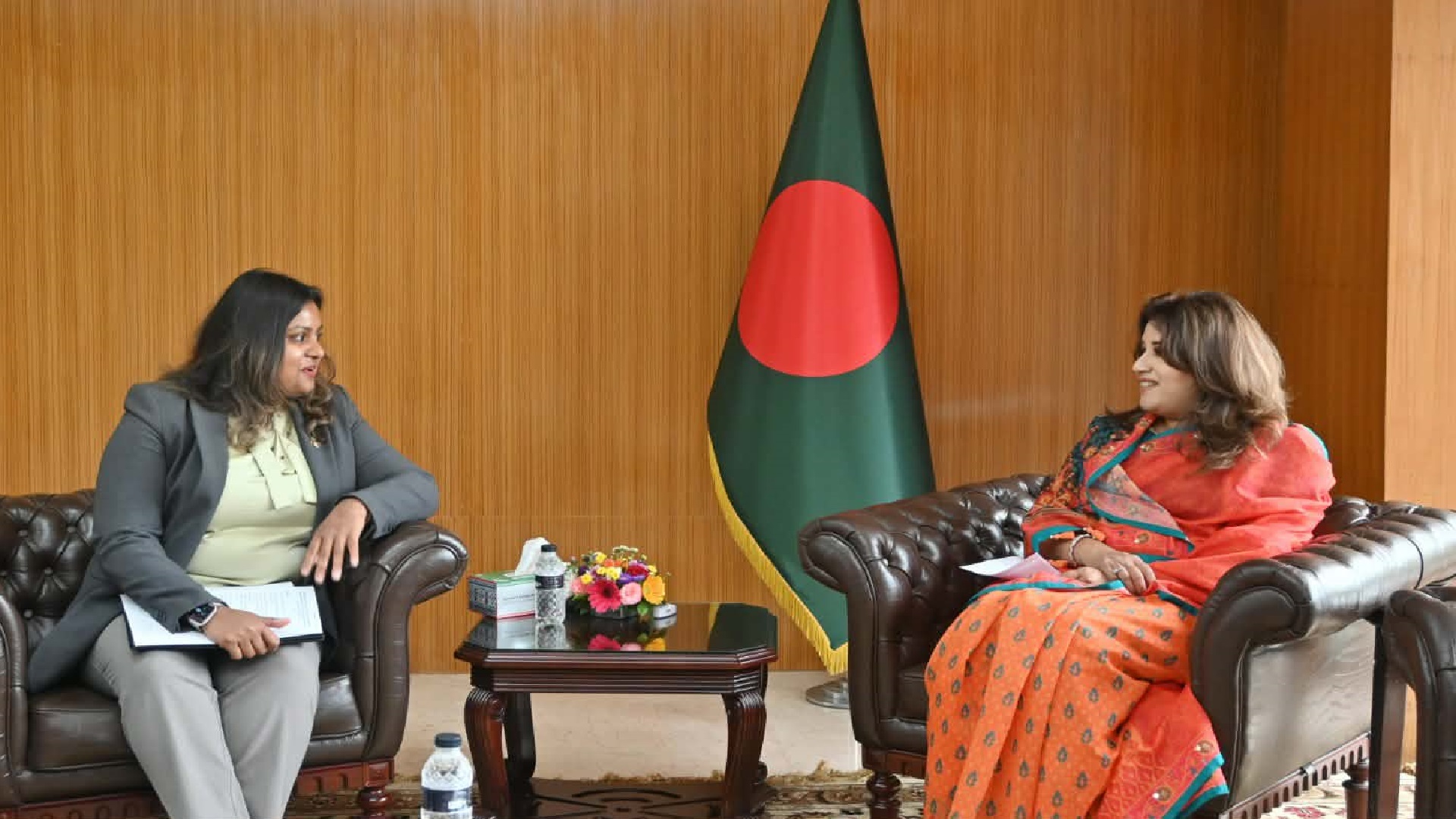 বাংলাদেশি স্বাস্থ্যকর্মী নিতে আগ্রহী মালদ্বীপ, বাড়াতে চায় দ্বিপাক্ষিক সহযোগিতা