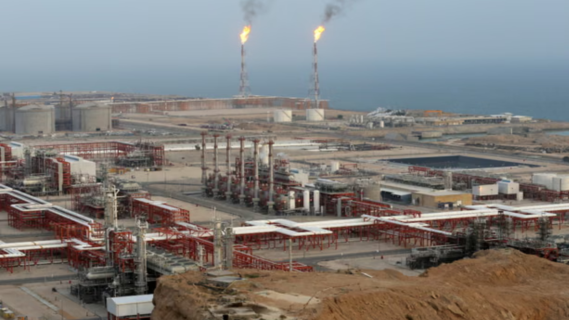 ইরানের গুরুত্বপূর্ণ পেট্রোকেমিক্যাল স্থাপনায় হামলার দাবি ইসরাইলের