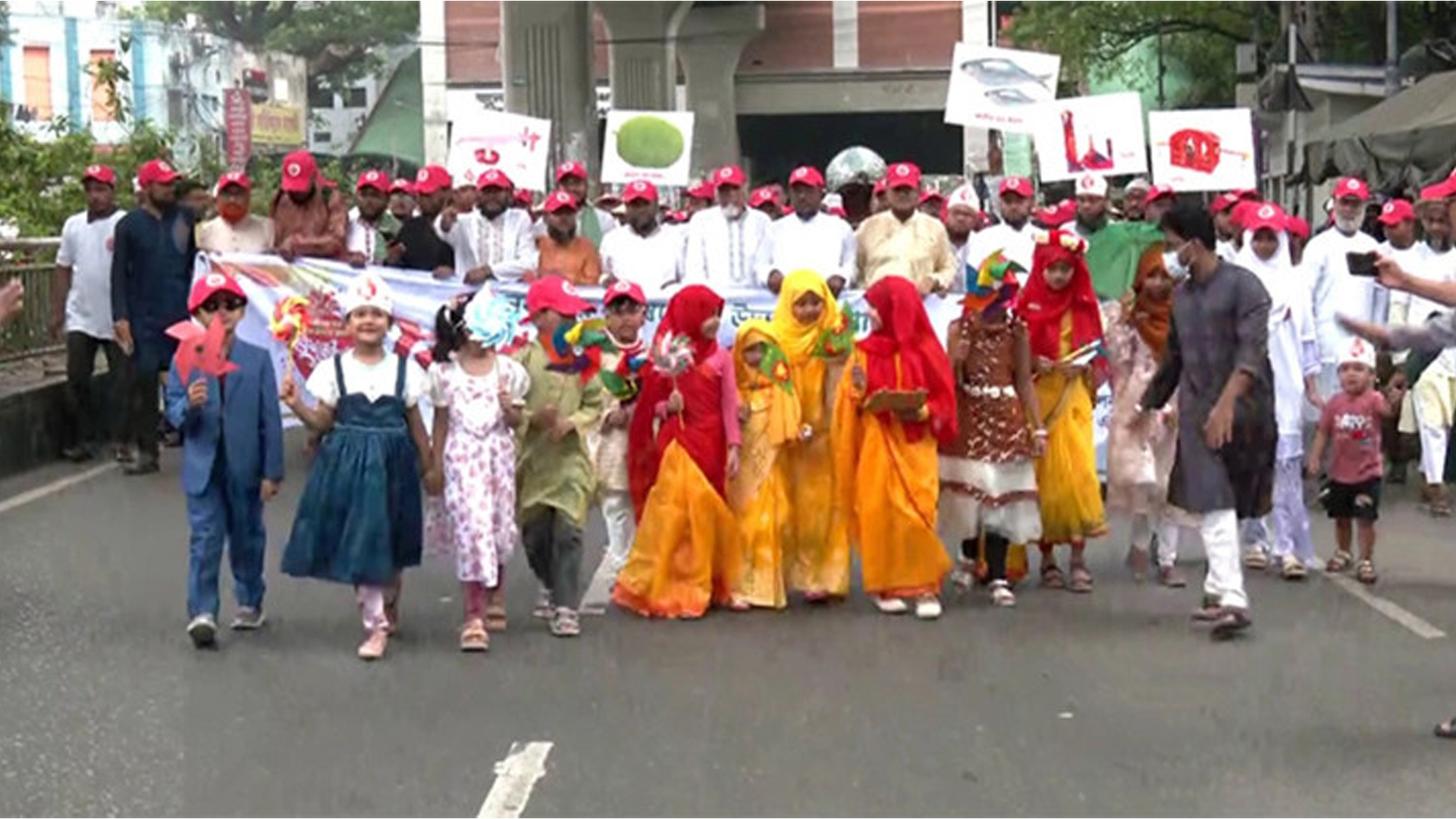 জামায়াতের বৈশাখী শোভাযাত্রা, বিজাতীয় সংস্কৃতির আগ্রাসন রুখে দেয়ার দাবি