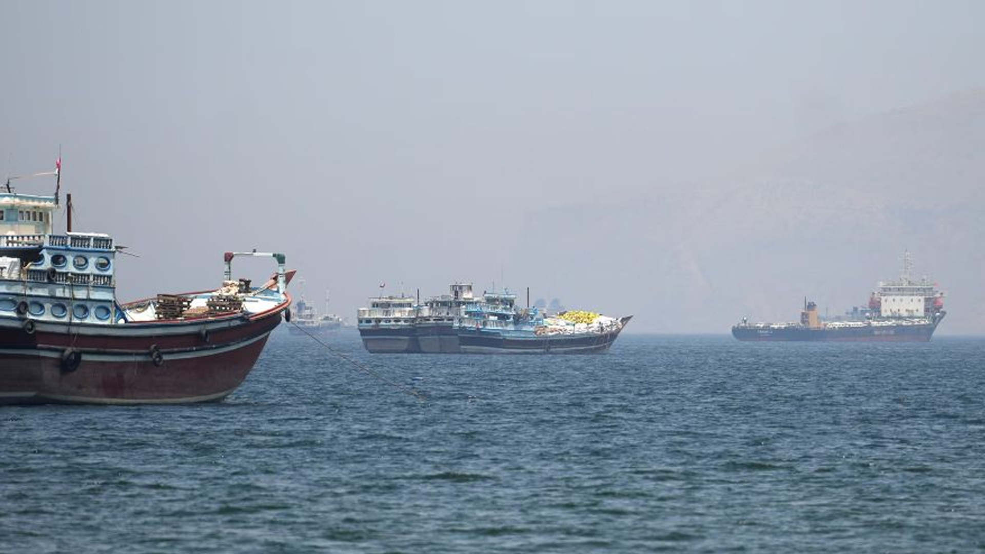 হরমুজে টোল আদায়ের জন্য এজেন্সি খুলেছে ইরান: লয়েডস লিস্ট