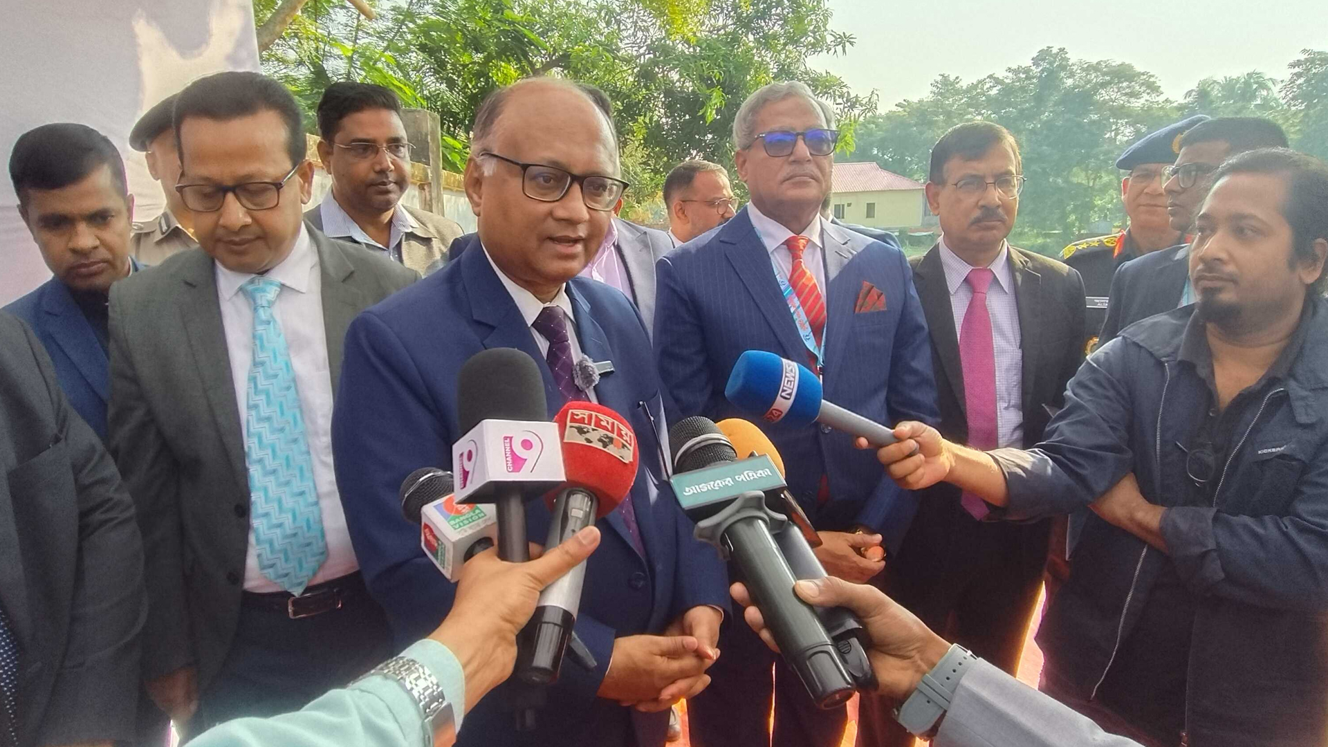 নির্বাচনী হলফনামায় বিদেশি সম্পদের বিবরণীও দিতে হবে: দুদক চেয়ারম্যান