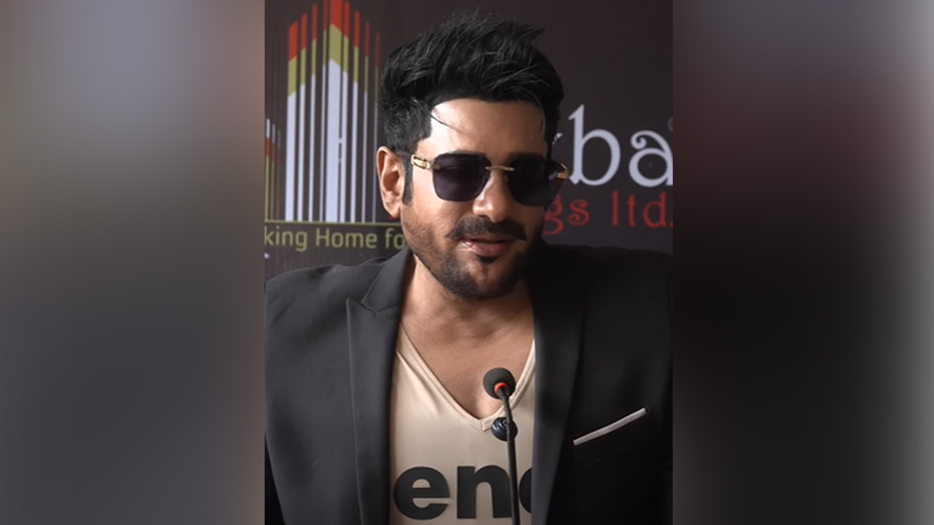 ঢালিউডে বর্তমান ট্রেন্ড ভাঙার কথা জানালেন অনন্ত জলিল