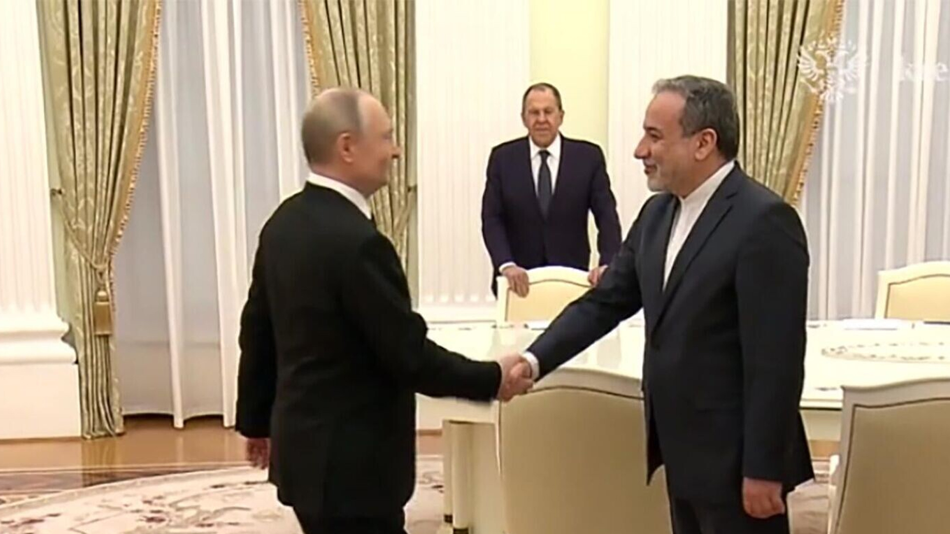 রাশিয়া সফরে পুতিনের সঙ্গে বৈঠক করবেন ইরানের পররাষ্ট্রমন্ত্রী