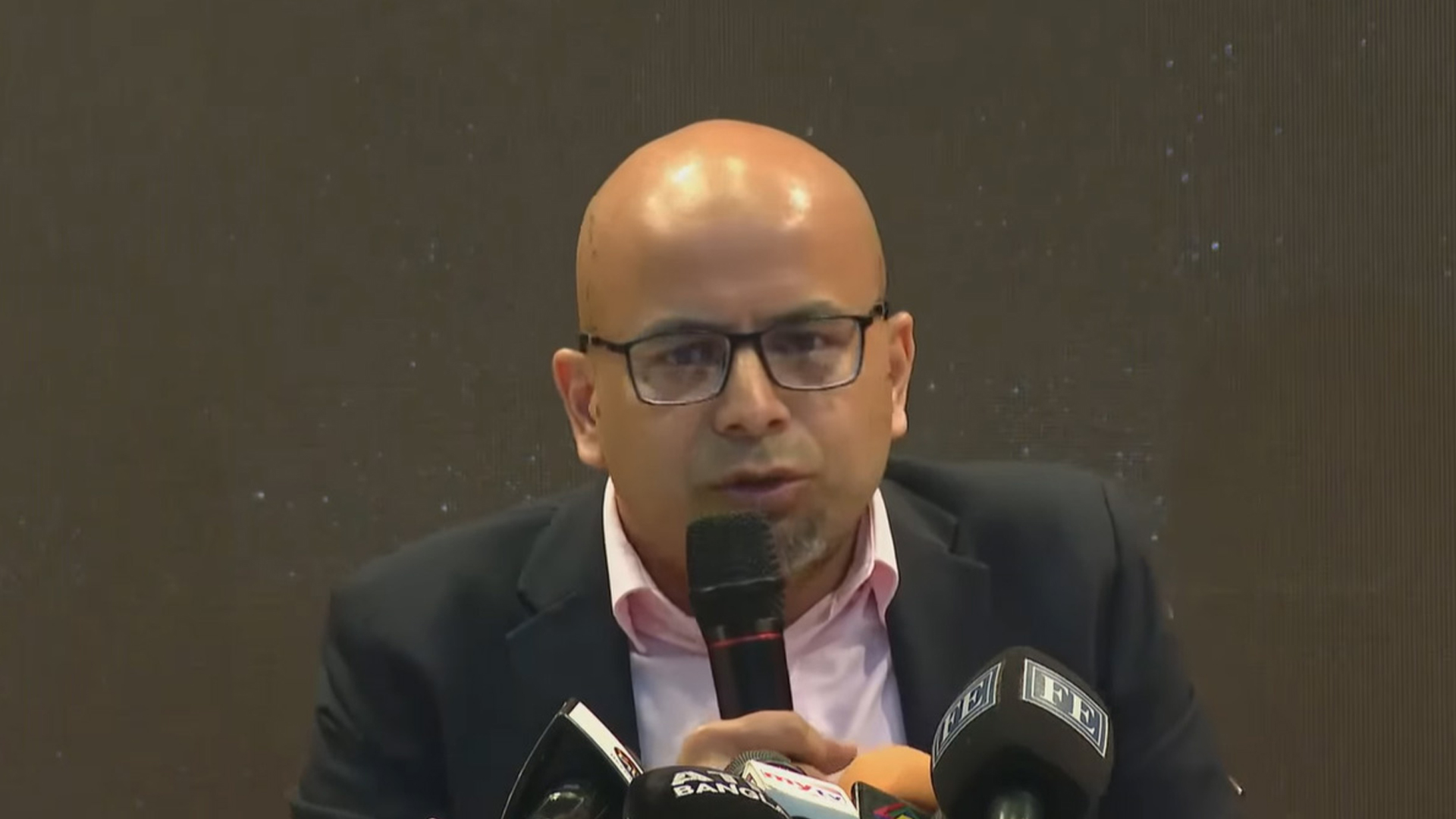 আন্তঃমন্ত্রণালয় তথ্য আদান-প্রদান না হওয়ায় সরকারের ব্যয় বাড়ছে: ফয়েজ তৈয়্যব