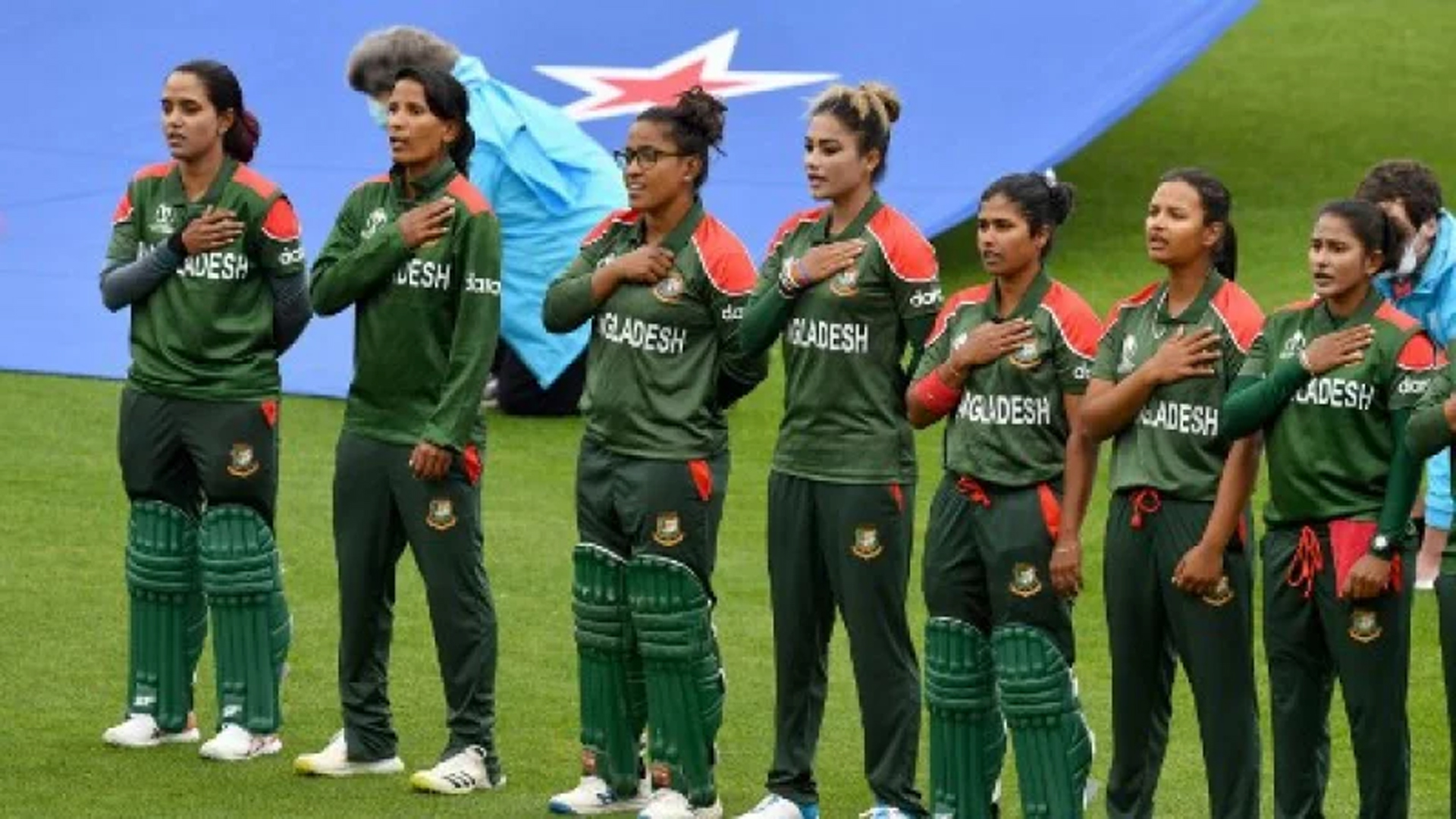 নারী ক্রিকেটারদের বেতন-ভাতা বাড়ল