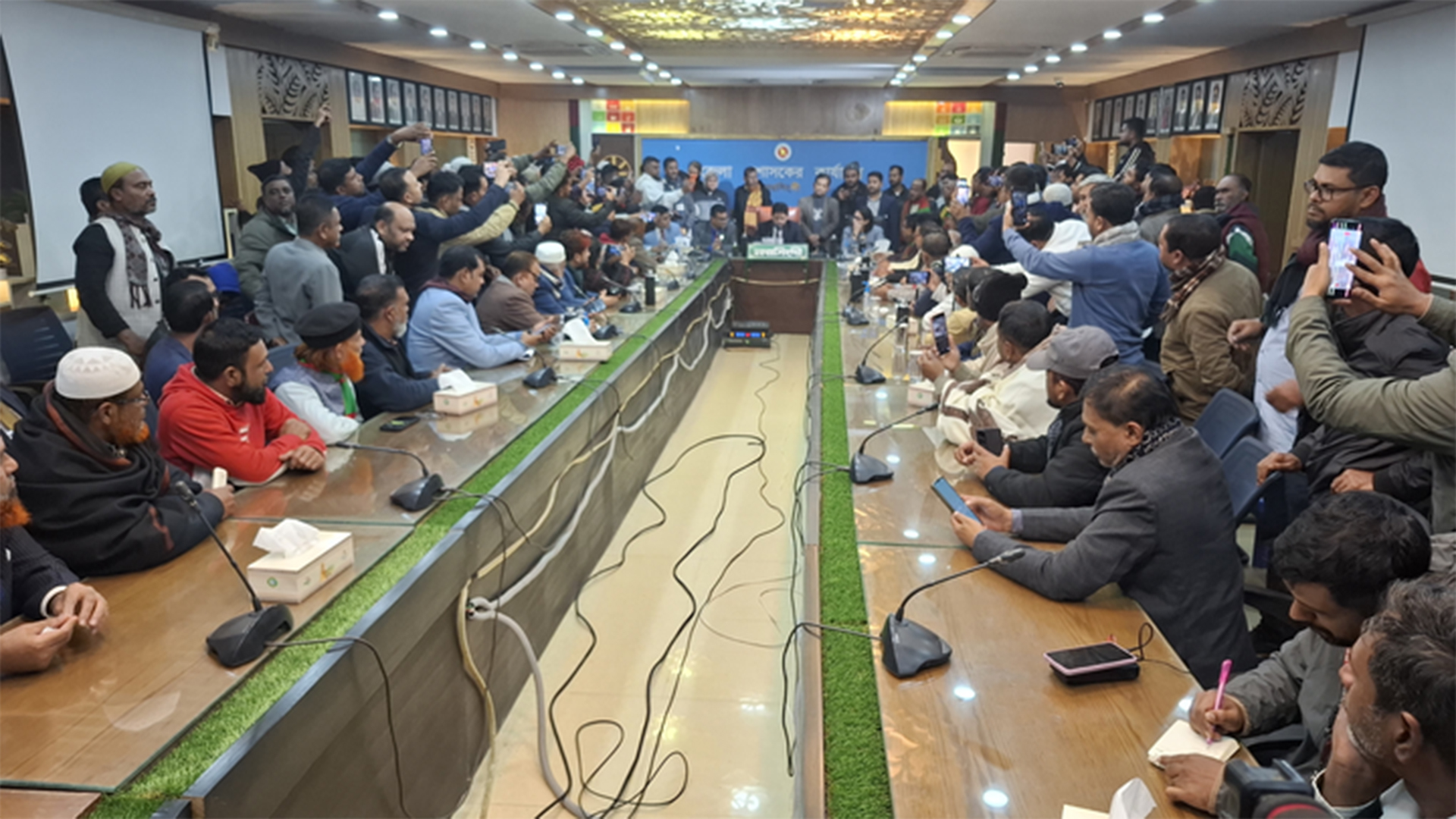 নরসিংদীর তিনটি আসনের ৪ প্রার্থীর মনোনয়নপত্র অবৈধ ঘোষণা