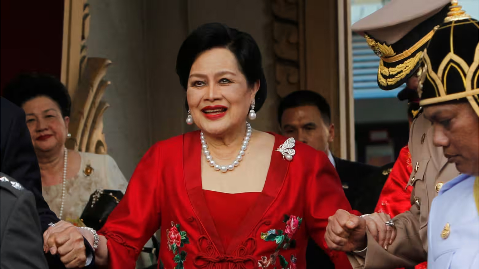 মারা গেছেন থাইল্যান্ডের সাবেক রানি সিরিকিত