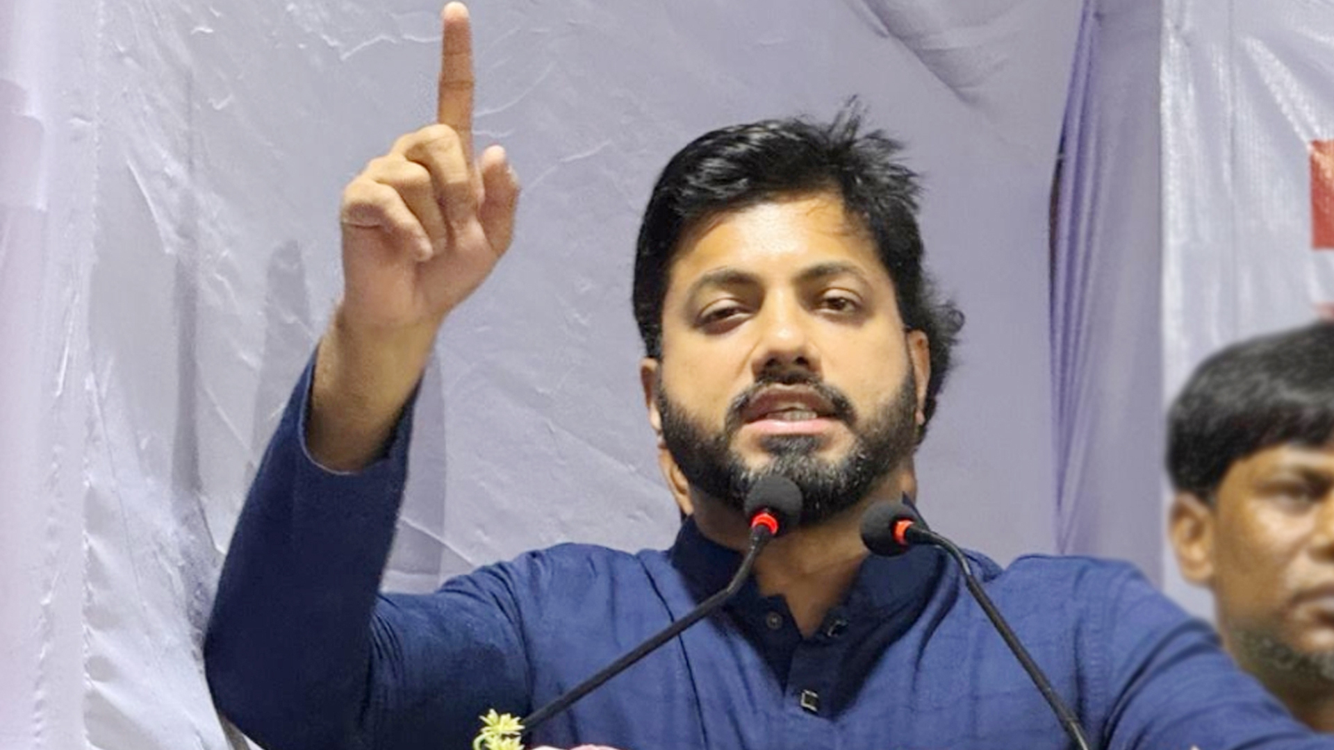 মাফিয়া ও বৈষম্যের বিরুদ্ধে লড়াইয়ের ঘোষণা ইশরাকের