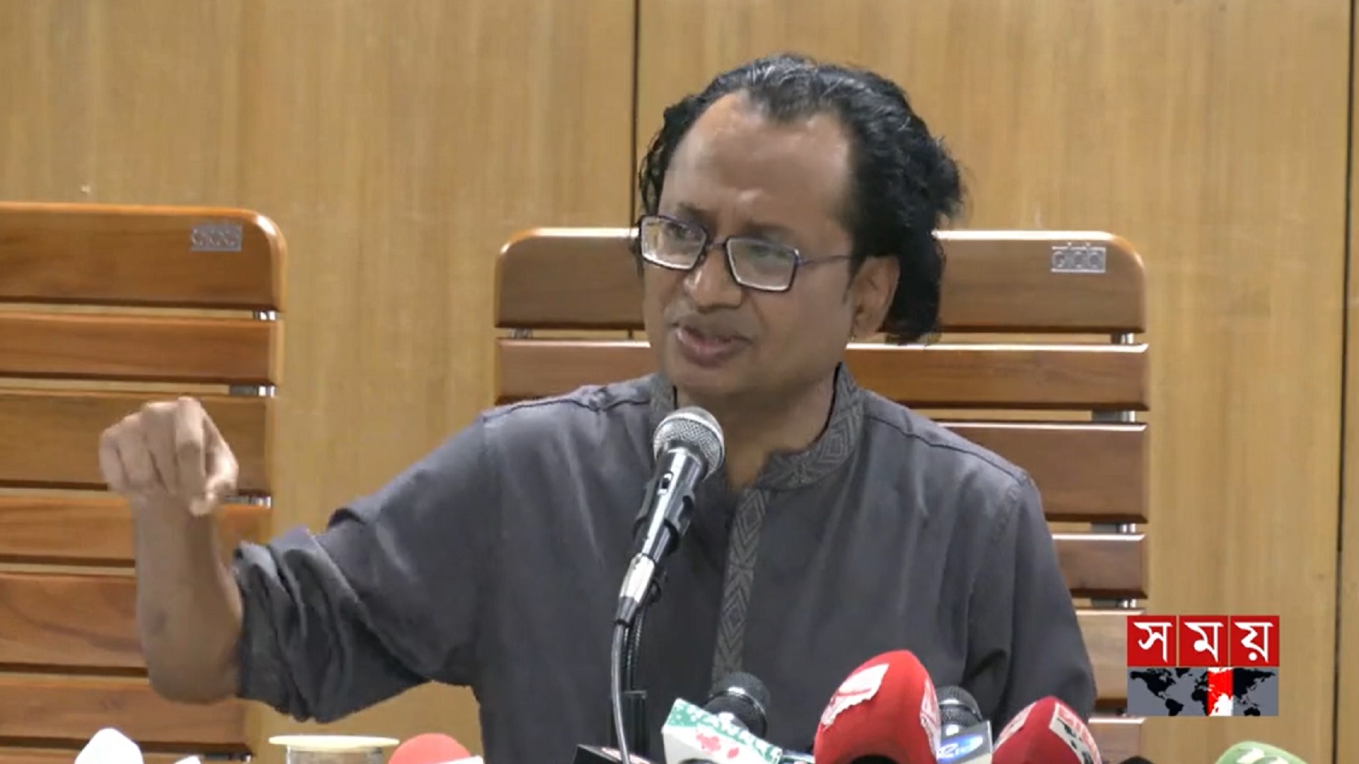 প্রধানমন্ত্রীর তথ্য উপদেষ্টা ডা. জাহেদ উর রহমান।
