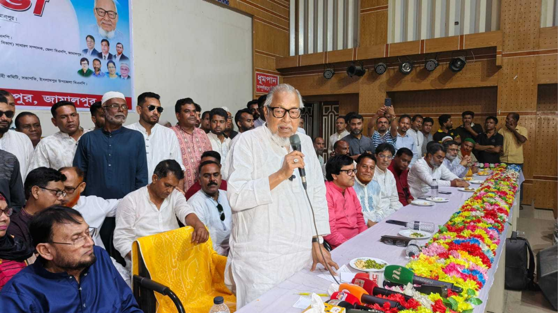 জুলাই সনদে সই করে মানব না বললে হবে না: নজরুল ইসলাম খান