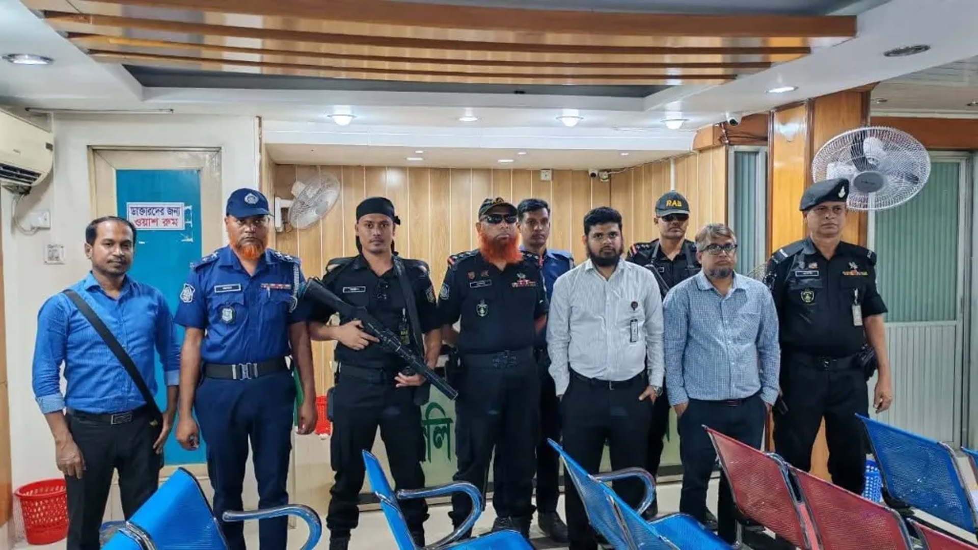 নারায়ণগঞ্জে নিম্নমানের স্বাস্থ্যসেবা ও অনিয়মের অভিযোগে দুটি ক্লিনিককে ৫ লাখ টাকা জরিমানা