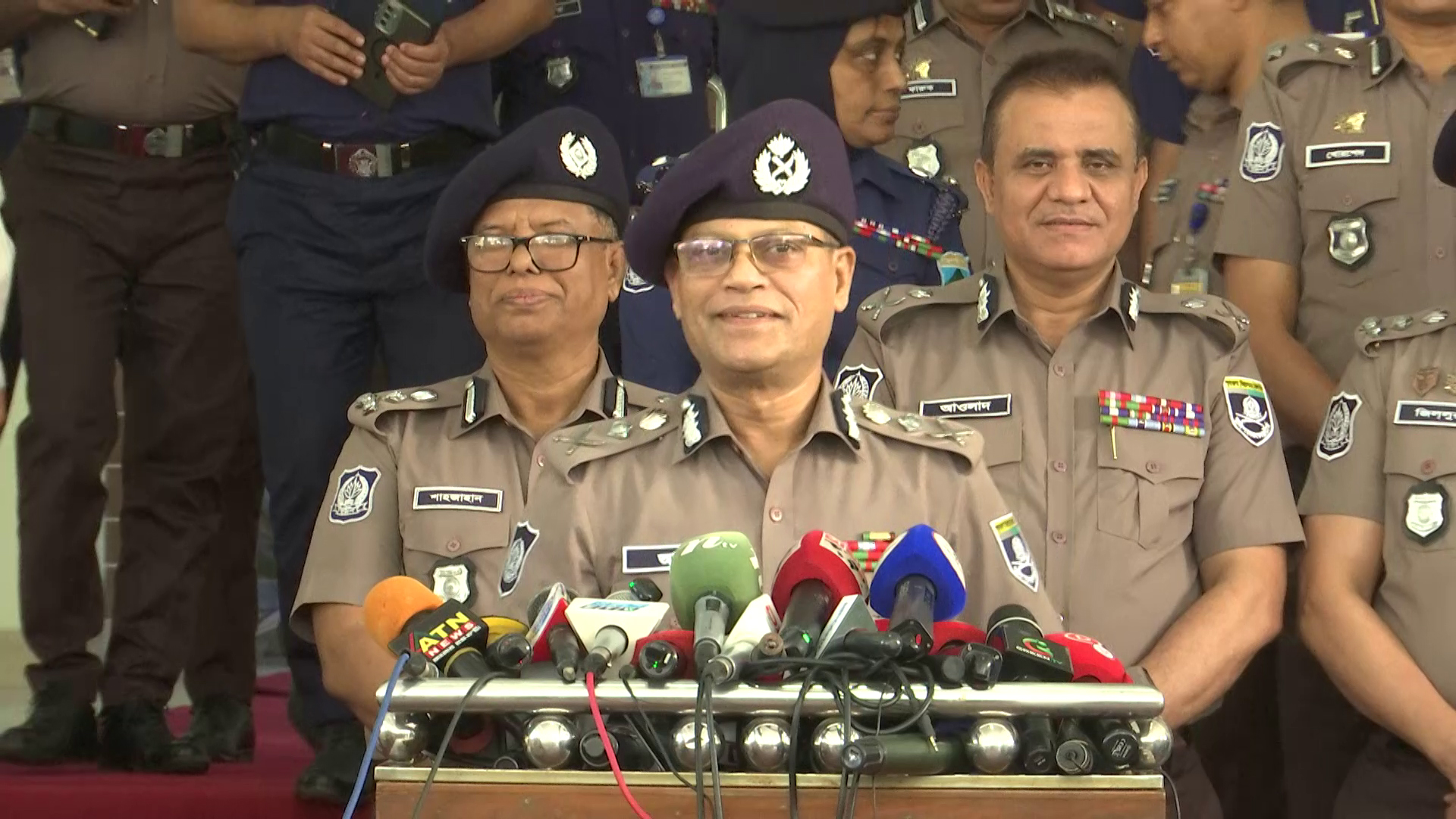 পুলিশসহ নিহতদের প্রত্যেকটি ঘটনার আইন অনুযায়ী ব্যবস্থা নেয়া হবে: আইজিপি