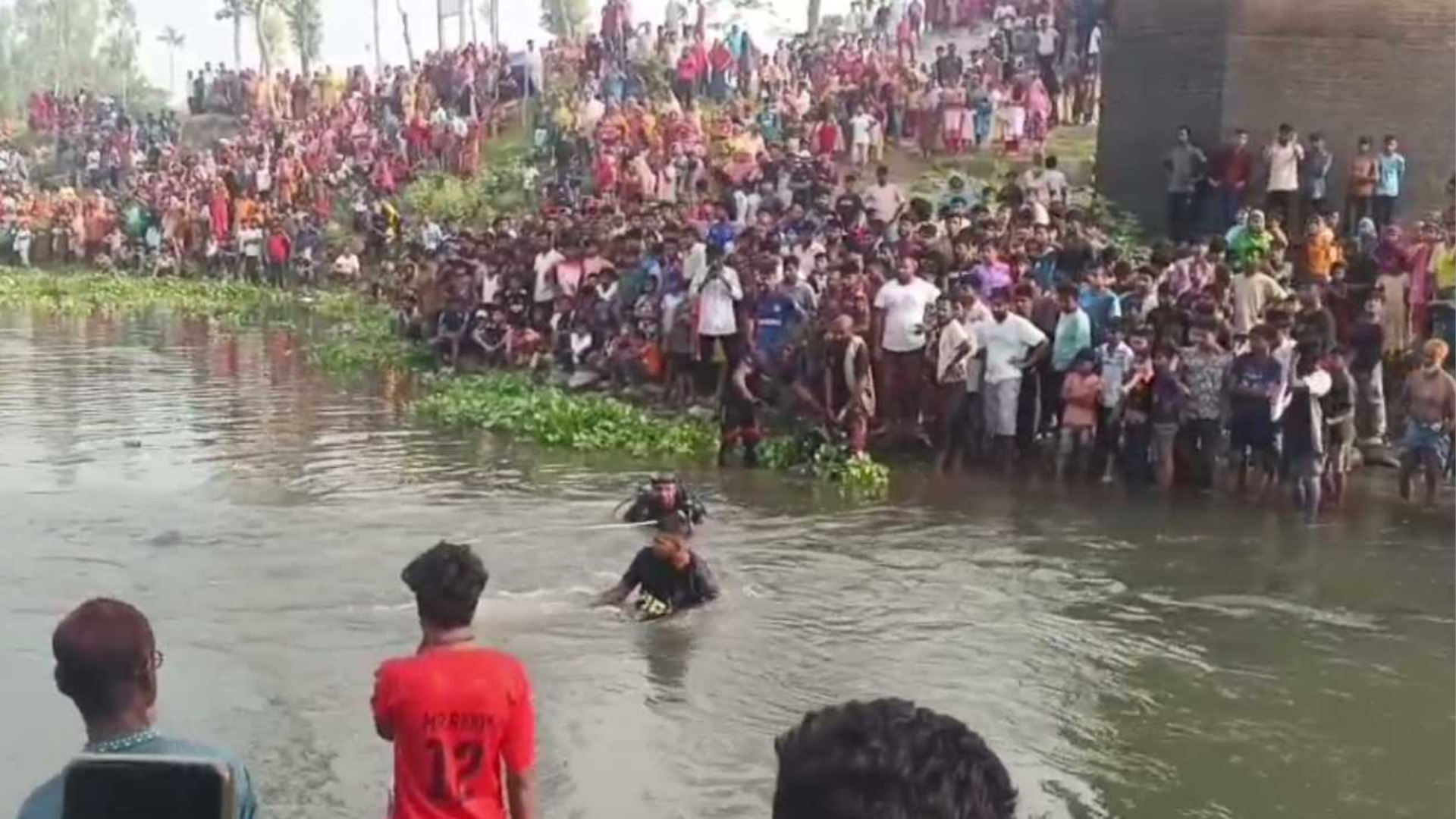 গোসল করতে নেমে নিখোঁজ স্কুলছাত্র, ৫ ঘণ্টা পর মরদেহ উদ্ধার