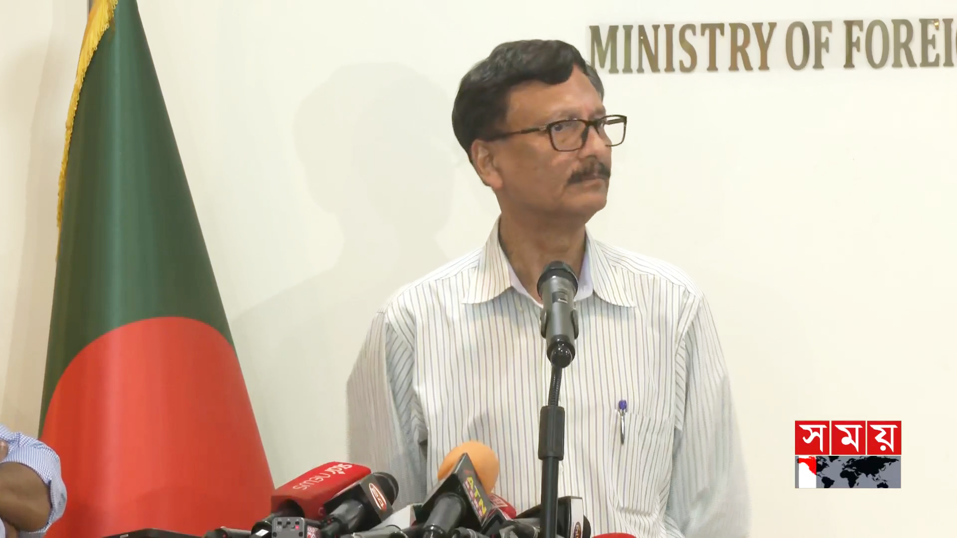 হাসিনাকে ফেরতে অবশেষে দিল্লিকে চিঠি দিলো ঢাকা