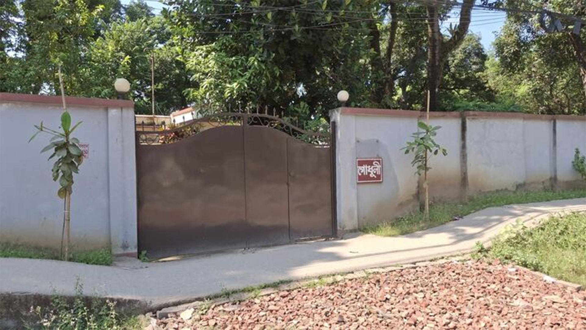 গাজীপুরে মহানগর অতিরিক্ত দায়রা জজের বাসায় চুরি, আটক ৩