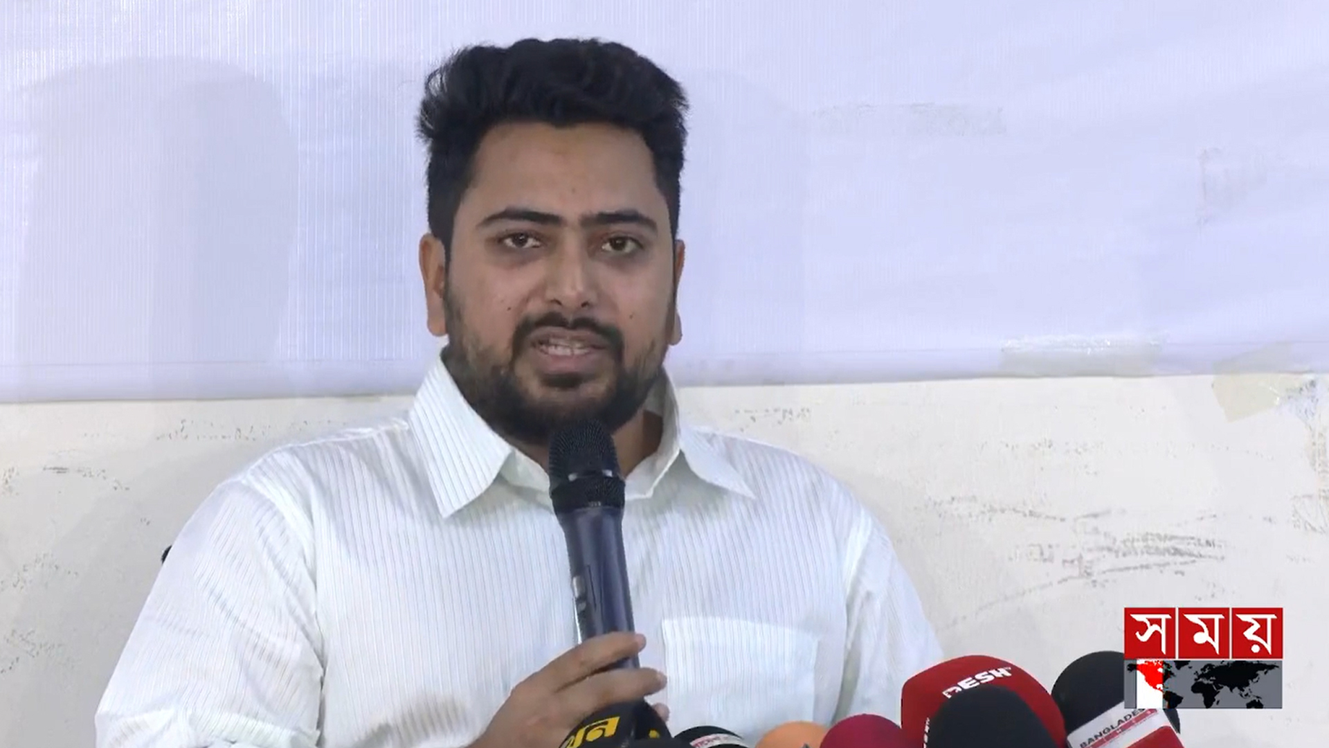 জাপার মাধ্যমে আওয়ামী লীগকে পুনর্বাসনের চেষ্টা চলছে: নাহিদ ইসলাম