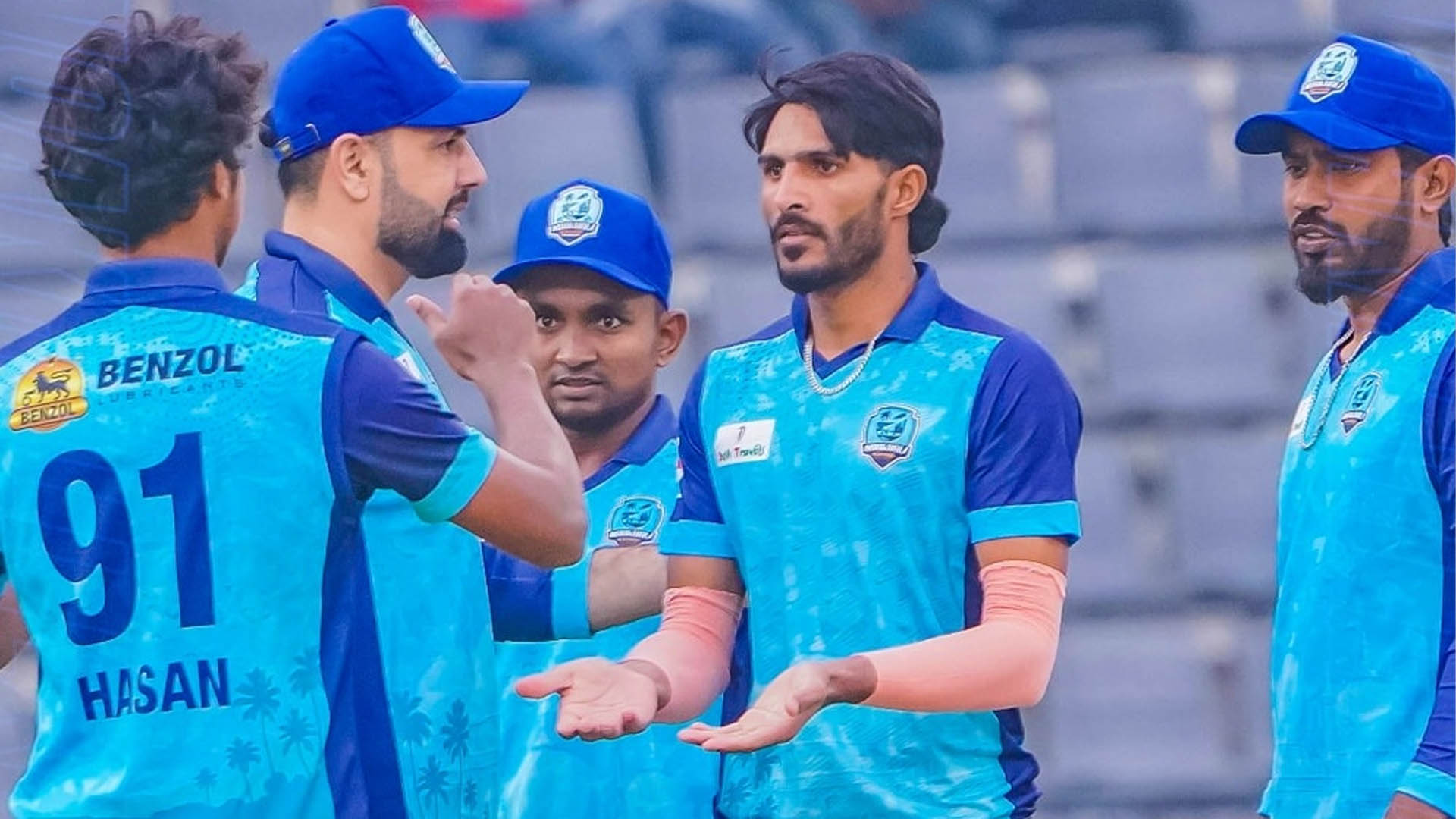 কোনো ম্যাচ না জিতলেও প্লে-অফের আশা ছাড়ছে না নোয়াখালী