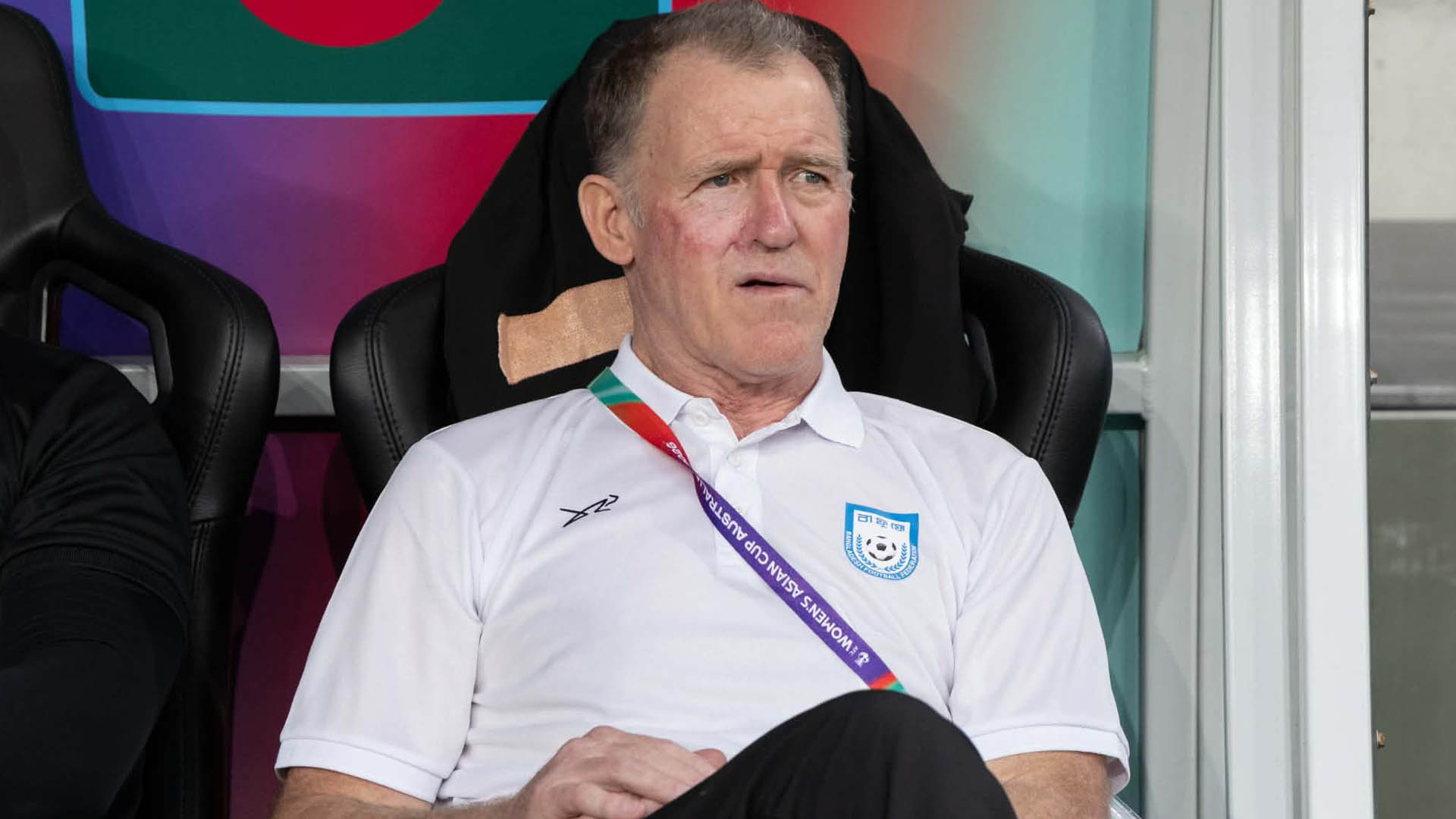 ঋতু-মনিকাদের দাপটে মুগ্ধ বাটলার, একাদশে মিলিকে দেখে অবাক চীনের কোচ