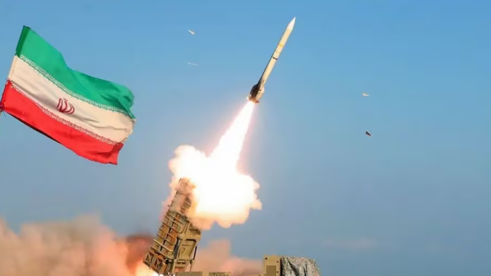 ইসরাইলে দফায় দফায় ক্ষেপণাস্ত্র হামলা ইরান ও হুতিদের