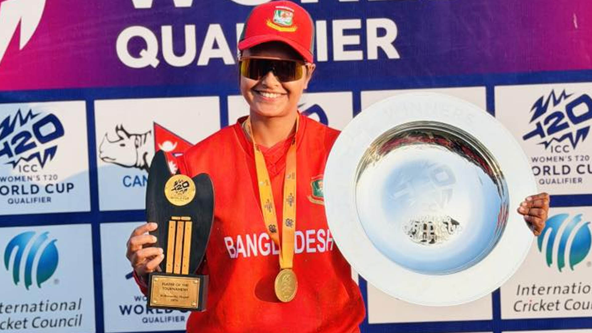 তাণ্ডব চালিয়ে ২২৯ রান করা মোস্তারি আইসিসির মাসসেরার সংক্ষিপ্ত তালিকায়