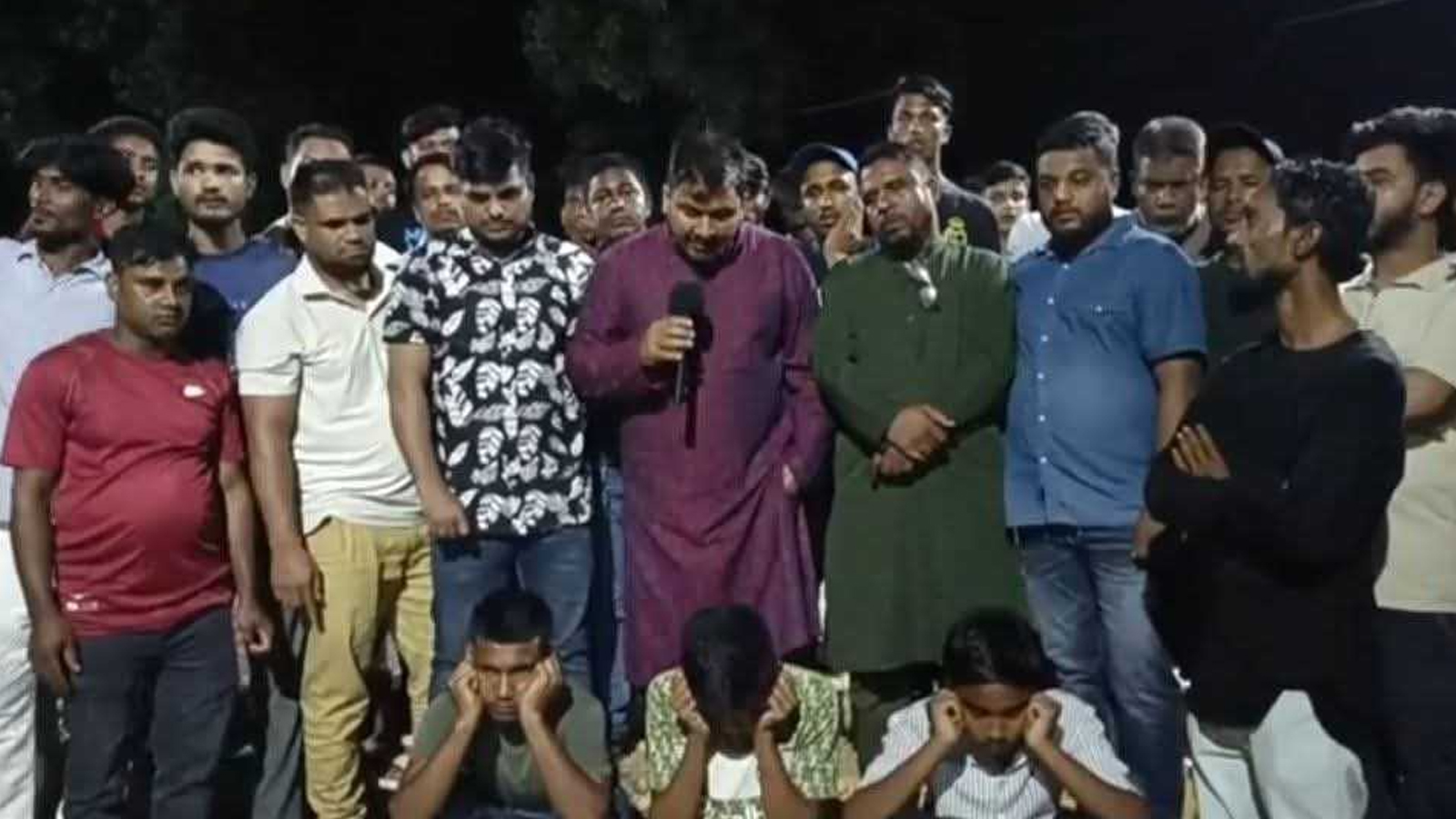 সিলেটে নারী পর্যটক হেনস্তা, ৩ জনকে আটক করল স্থানীয়রা