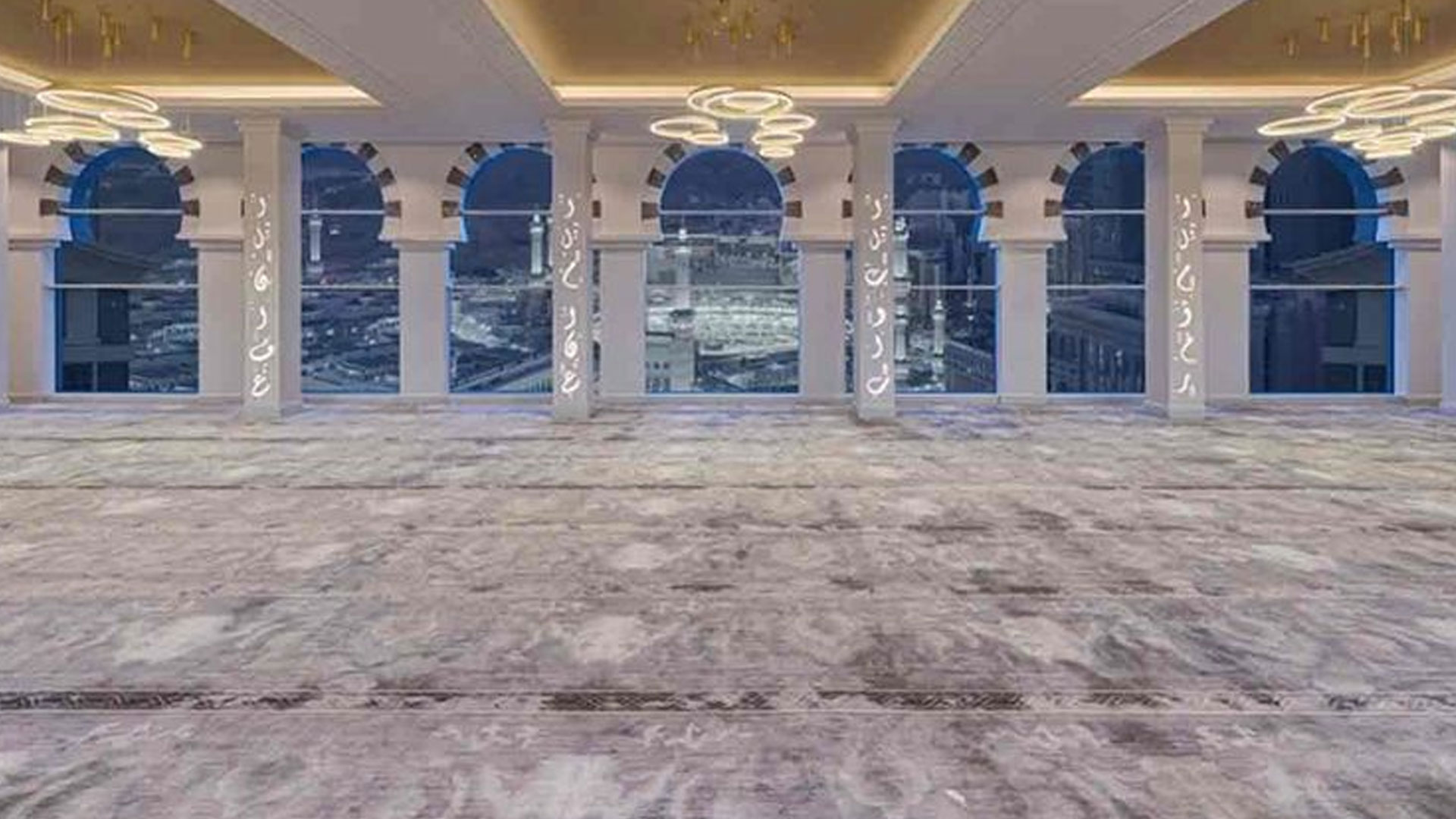 বিশ্বের সবচেয়ে উঁচু ঝুলন্ত মসজিদ, দেখা যাবে কাবা শরীফ (ভিডিও)