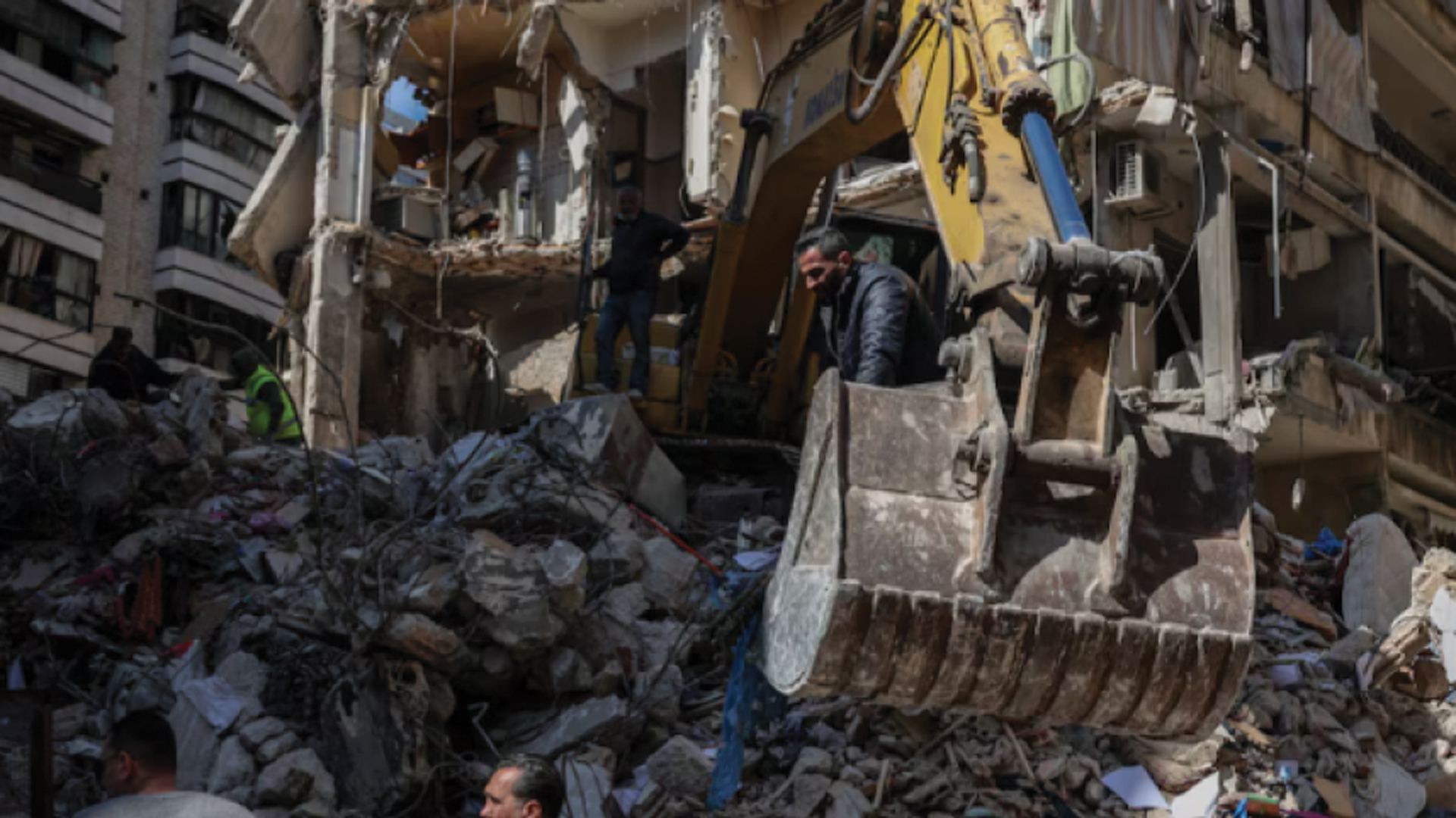 ভয়াবহ হামলার পর লেবাননের সঙ্গে যুদ্ধবিরতি আলোচনার নির্দেশ নেতানিয়াহুর