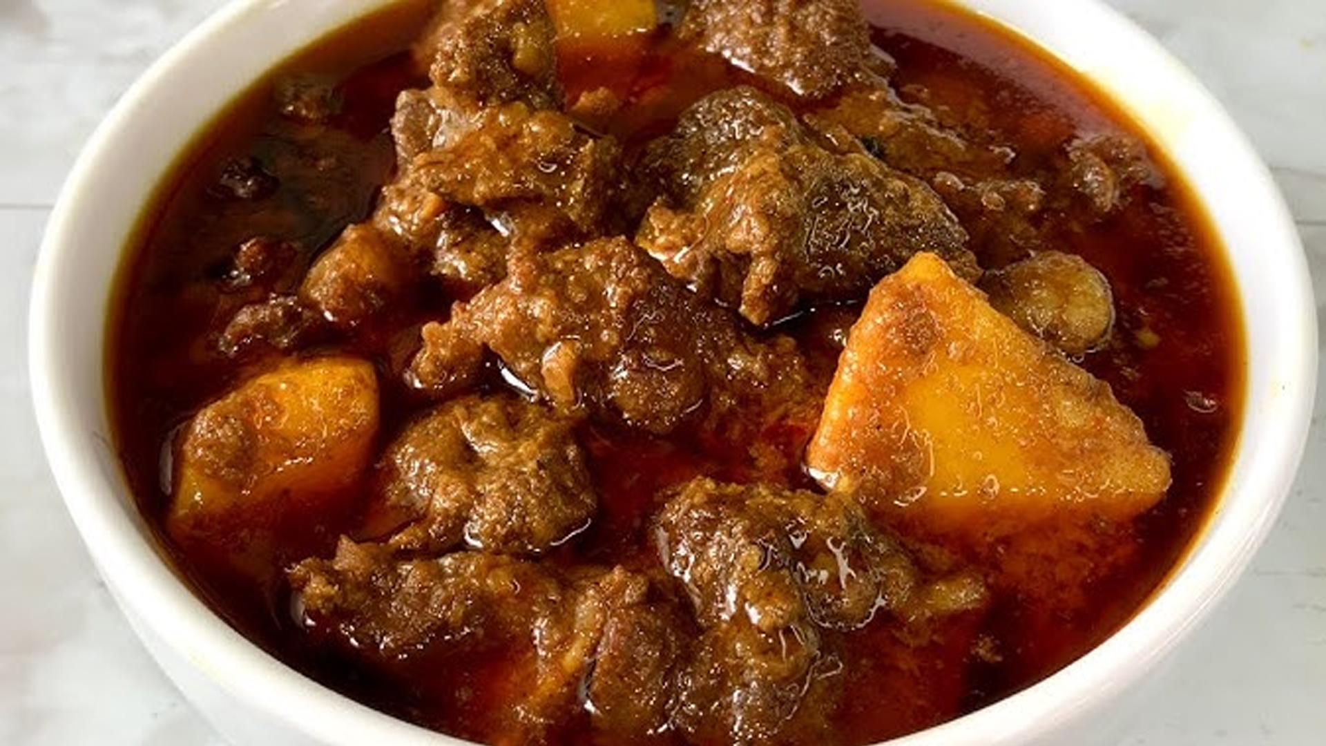 গরুর মাংস দ্রুত সেদ্ধ করার ১০ উপায়