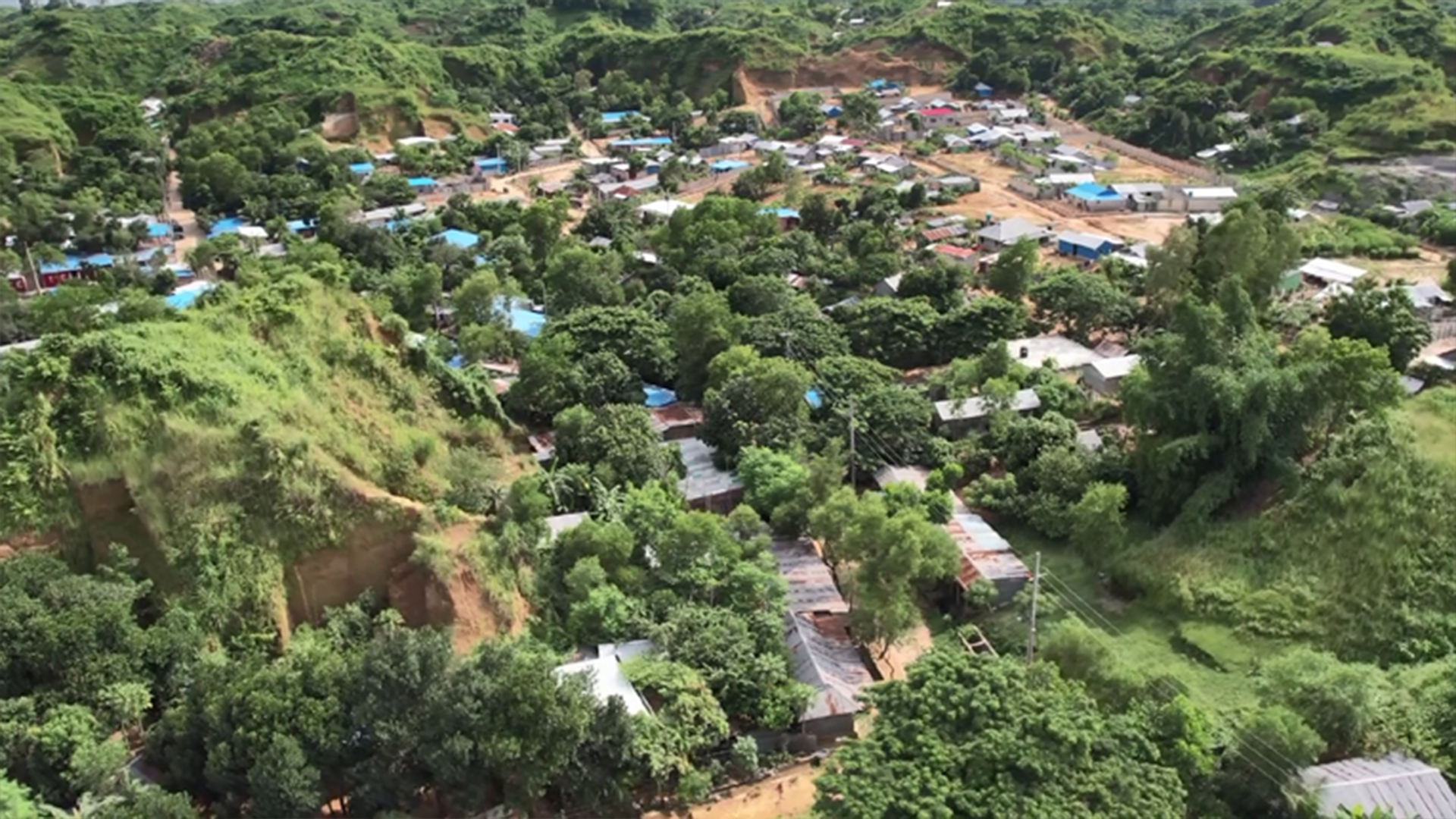 জঙ্গল সলিমপুরে অভিযান, বিপুল পরিমাণ আগ্নেয়াস্ত্র ও গোলাবারুদসহ গ্রেফতার ২২