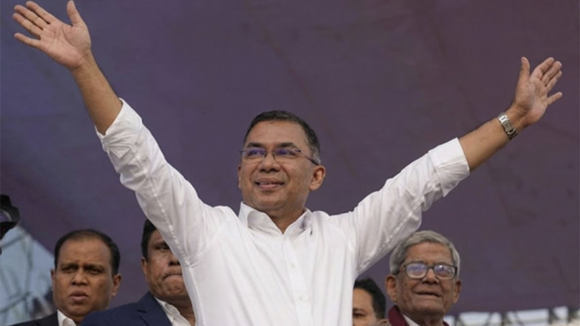 ৫ লাখ সরকারি কর্মচারী নিয়োগের সিদ্ধান্ত হয়েছে: প্রধানমন্ত্রী